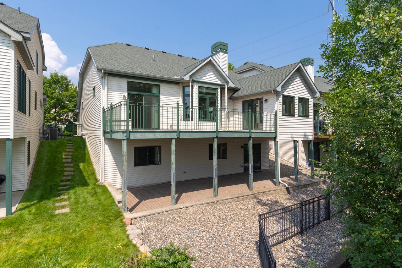 View of Residential at 10471 Spyglass Drive, Eden Prairie MN 55347, Eden Prairie (38 of 41) - Mike Wilen | Minnesota Team Real Estate