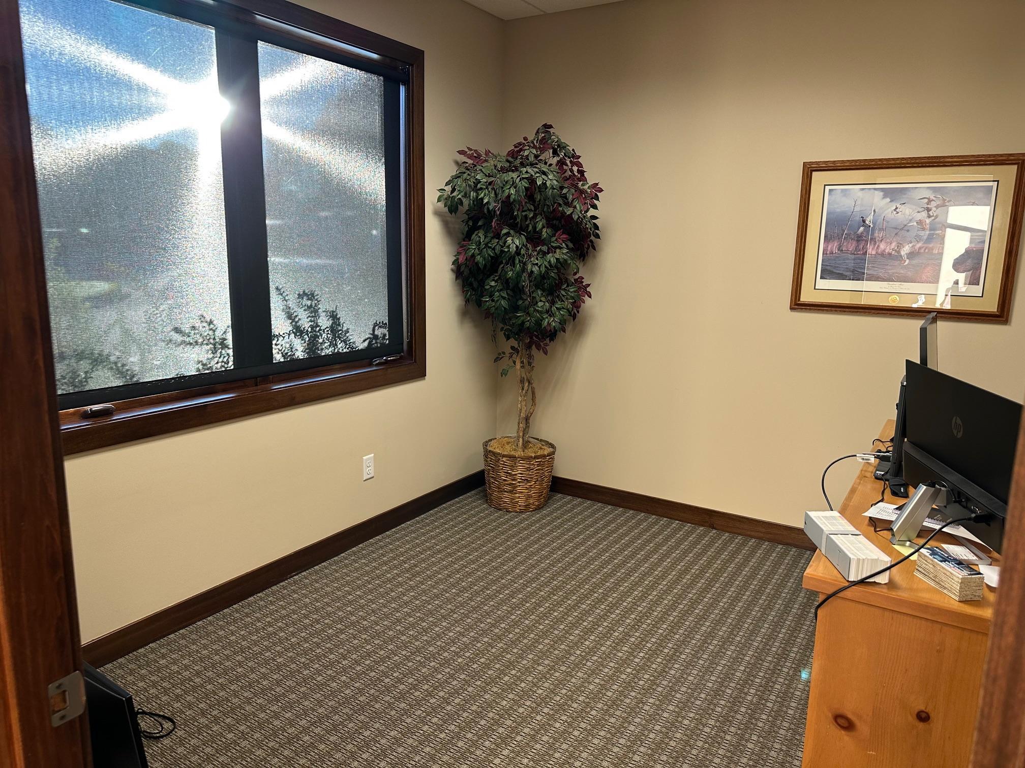 View of Commercial Sale at 160 Market Street, Shakopee MN 55379, Shakopee (10 of 21) - Mike Wilen | Minnesota Team Real Estate