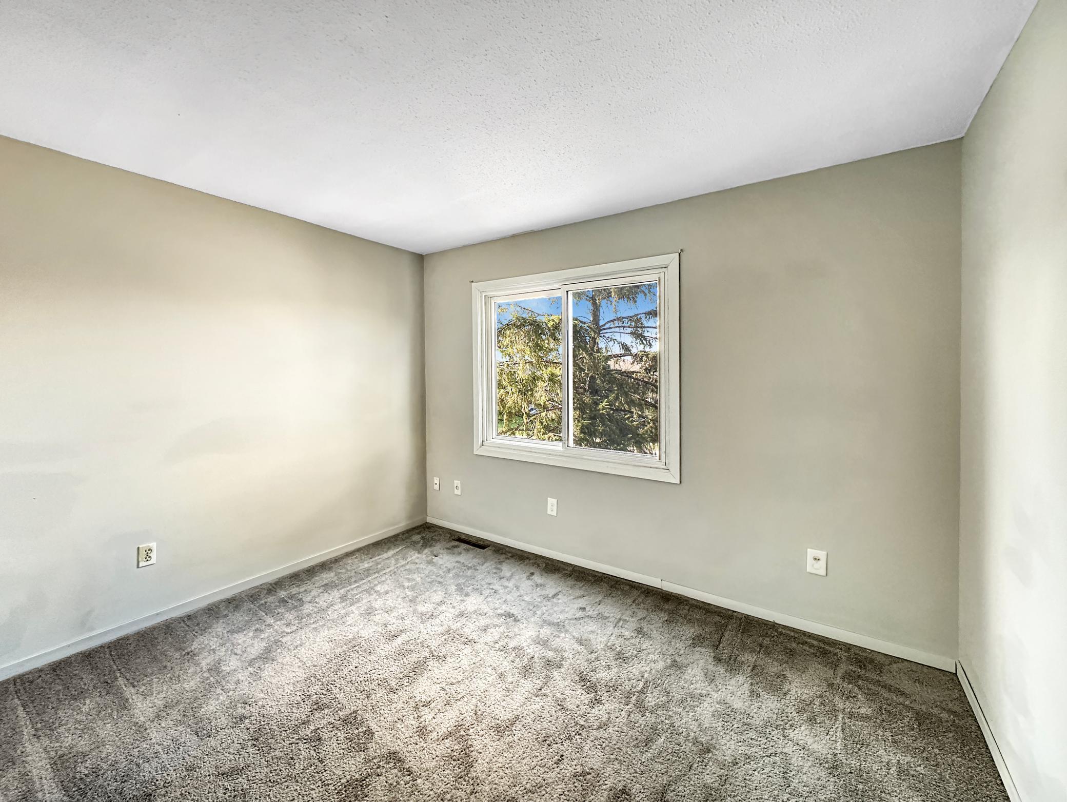 View of Residential at 607 Burnsville Parkway #13, Burnsville MN 55337, Burnsville (16 of 19) - Mike Wilen | Minnesota Team Real Estate