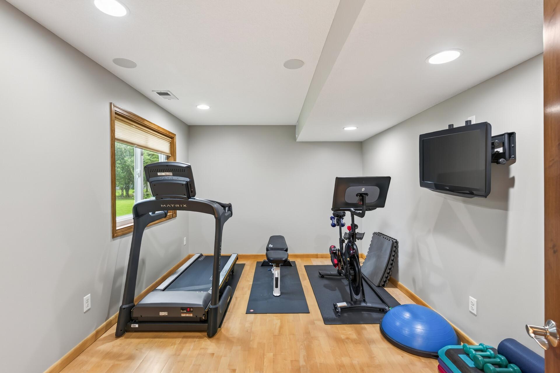 View of Residential at 8939 Heatherton Ridge Drive, Savage MN 55378, Savage (36 of 50) - Mike Wilen | Minnesota Team Real Estate