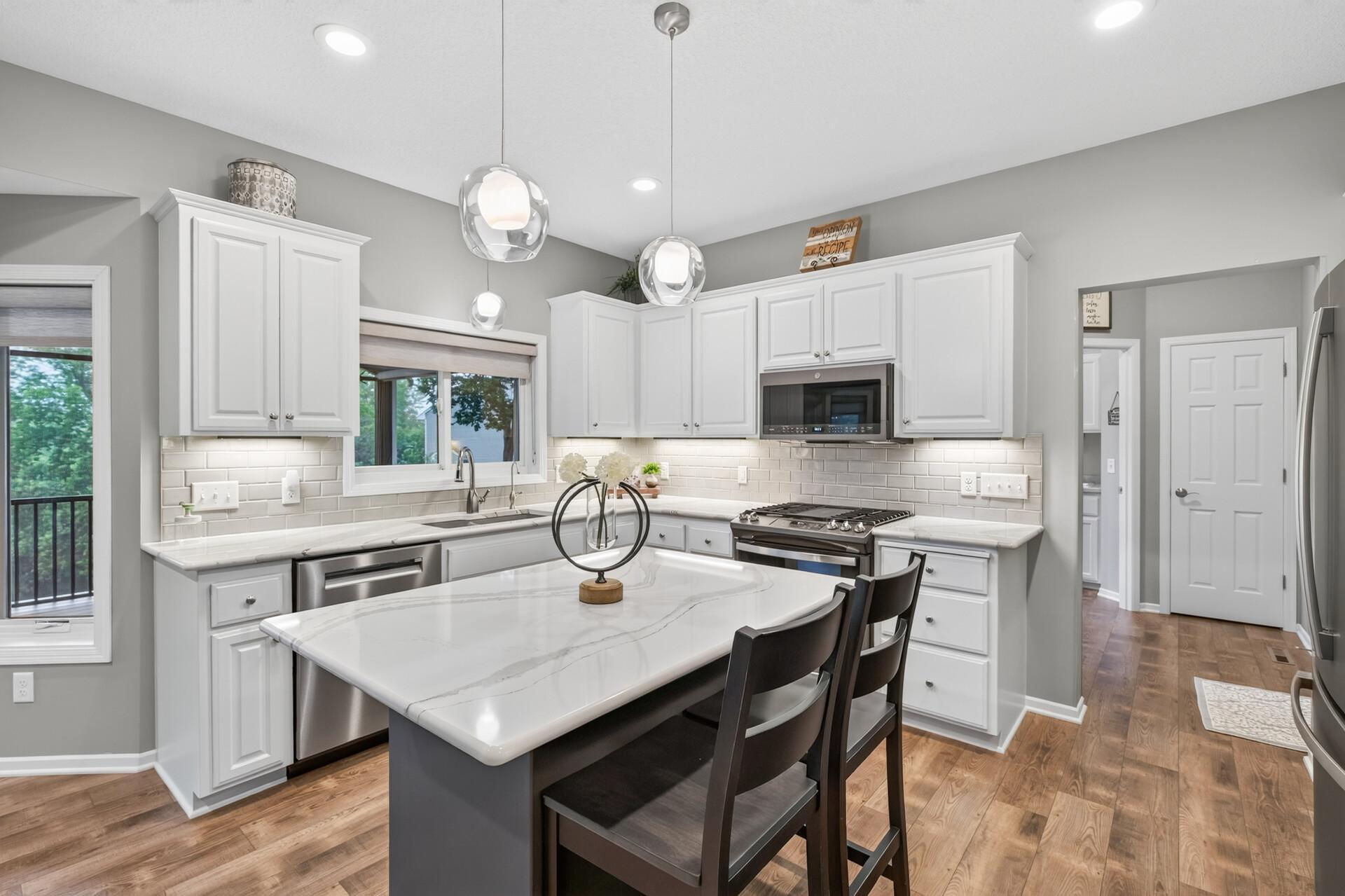 View of Residential at 8939 Heatherton Ridge Drive, Savage MN 55378, Savage (13 of 50) - Mike Wilen | Minnesota Team Real Estate