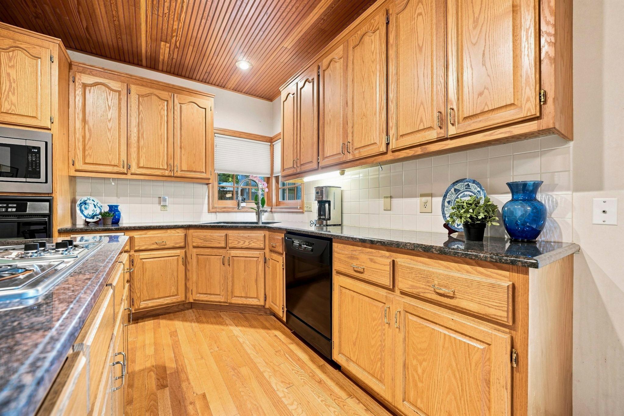View of Residential at 13575 Harwell Path, Apple Valley MN 55124, Apple Valley (6 of 68) - Mike Wilen | Minnesota Team Real Estate