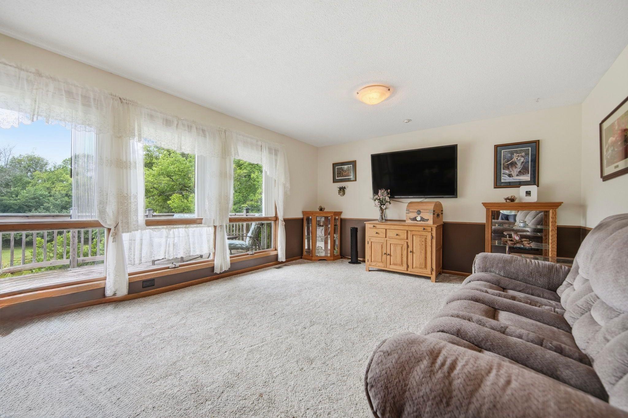 View of Residential at 14825 Crow River Drive, Rogers MN 55374, Rogers (19 of 46) - Mike Wilen | Minnesota Team Real Estate