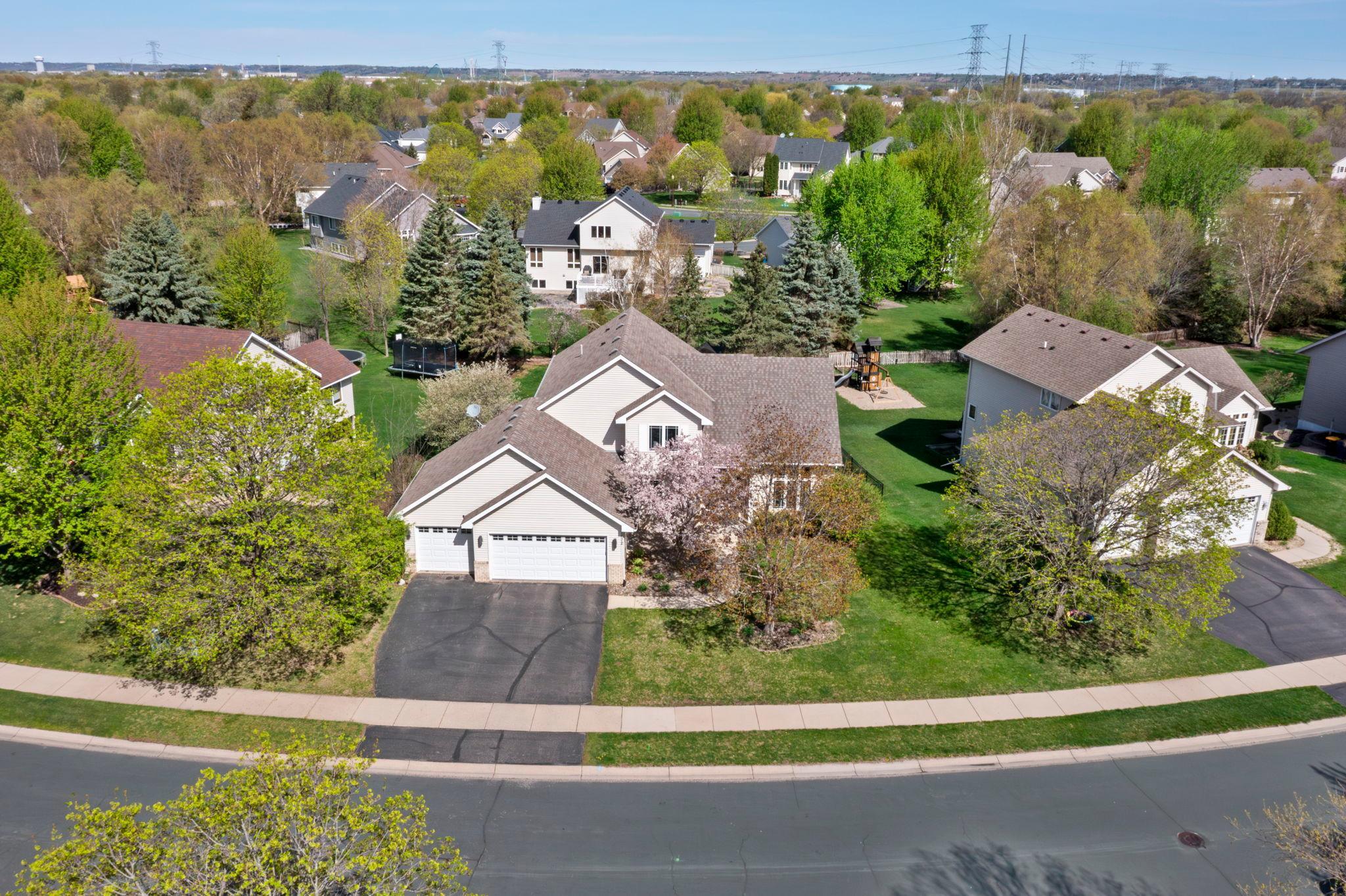 View of Residential at 1672 Windsor Drive, Shakopee MN 55379, Shakopee (12 of 77) - Mike Wilen | Minnesota Team Real Estate