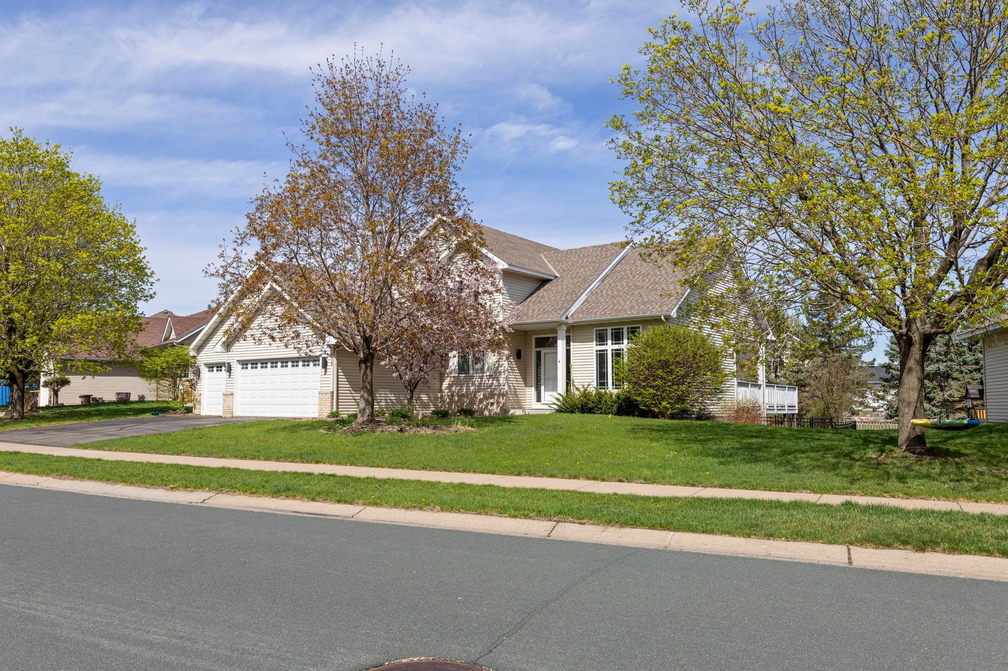 View of Residential at 1672 Windsor Drive, Shakopee MN 55379, Shakopee (6 of 77) - Mike Wilen | Minnesota Team Real Estate