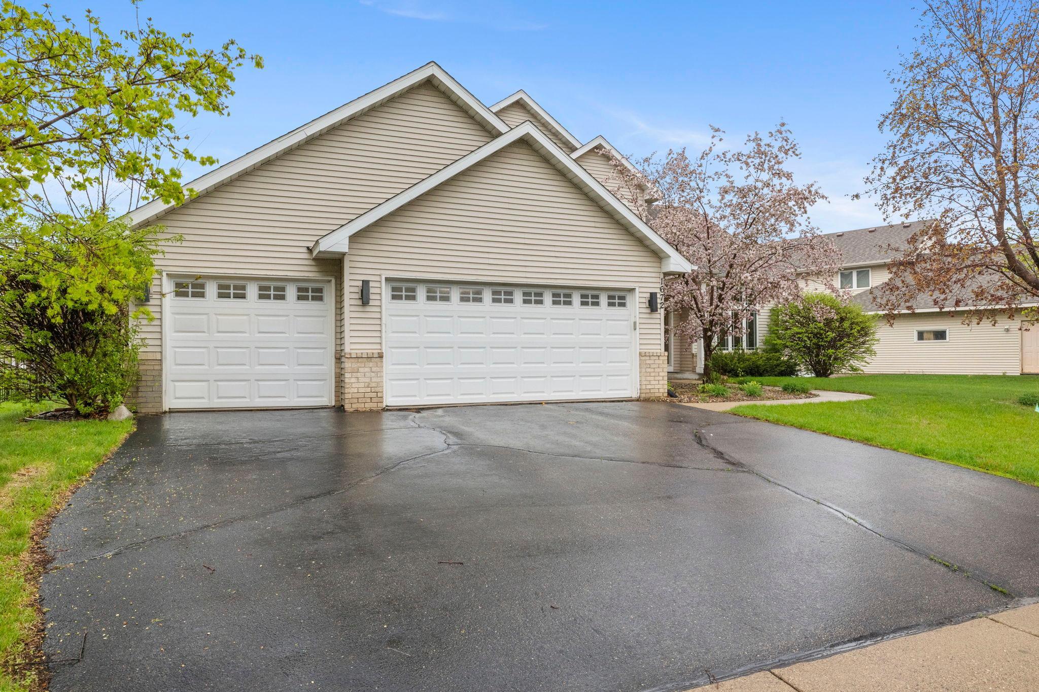 View of Residential at 1672 Windsor Drive, Shakopee MN 55379, Shakopee (10 of 77) - Mike Wilen | Minnesota Team Real Estate