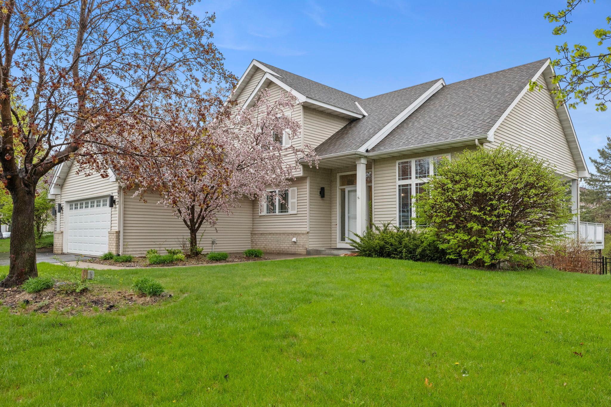 View of Residential at 1672 Windsor Drive, Shakopee MN 55379, Shakopee (11 of 77) - Mike Wilen | Minnesota Team Real Estate