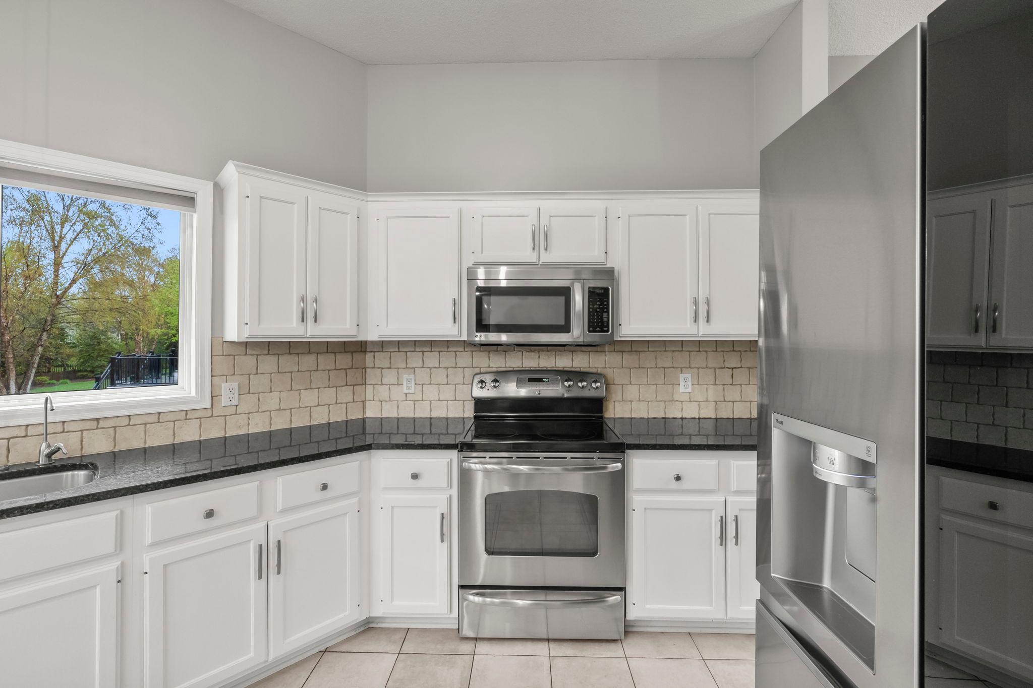 View of Residential at 1672 Windsor Drive, Shakopee MN 55379, Shakopee (32 of 77) - Mike Wilen | Minnesota Team Real Estate