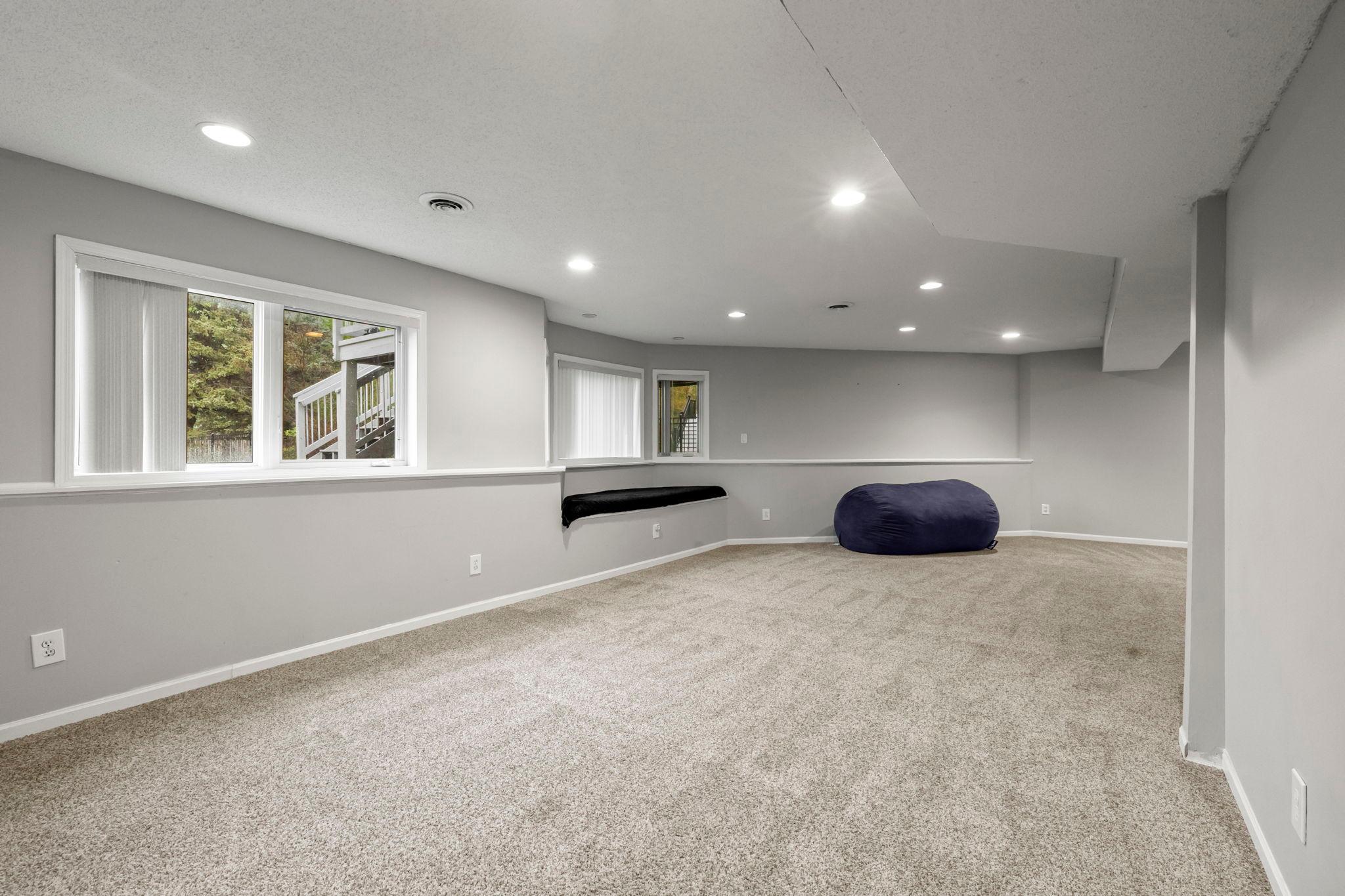 View of Residential at 1672 Windsor Drive, Shakopee MN 55379, Shakopee (52 of 77) - Mike Wilen | Minnesota Team Real Estate