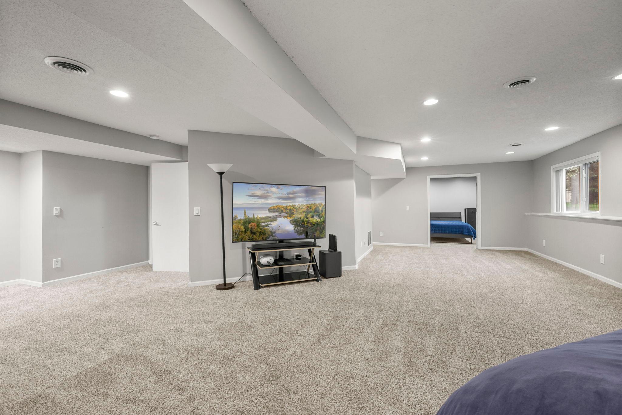 View of Residential at 1672 Windsor Drive, Shakopee MN 55379, Shakopee (56 of 77) - Mike Wilen | Minnesota Team Real Estate