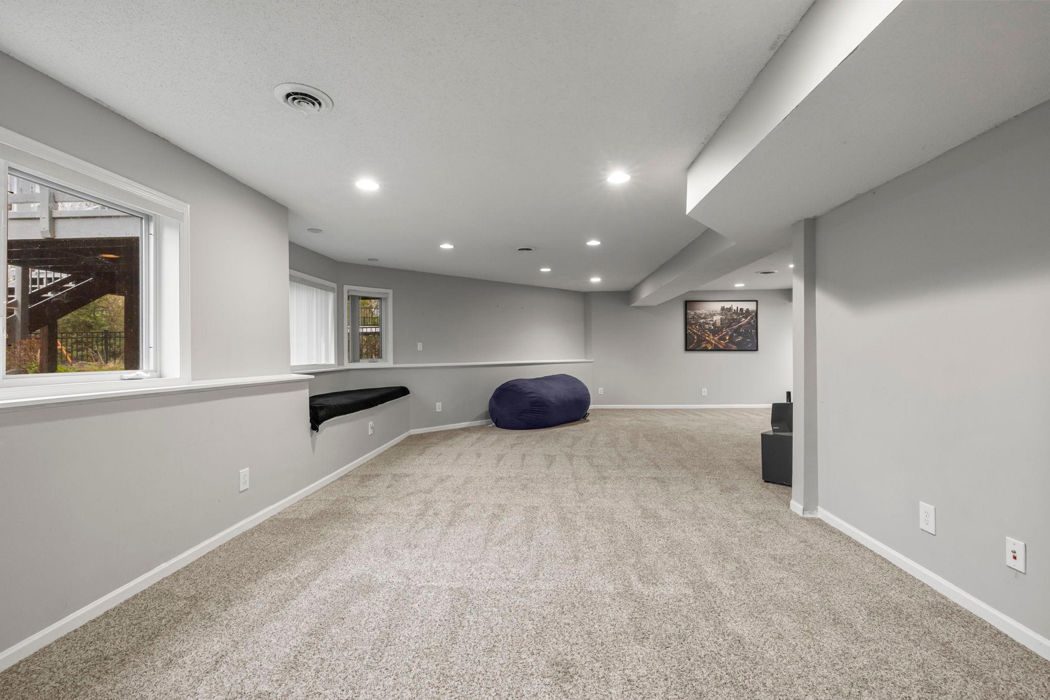 View of Residential at 1672 Windsor Drive, Shakopee MN 55379, Shakopee (57 of 77) - Mike Wilen | Minnesota Team Real Estate