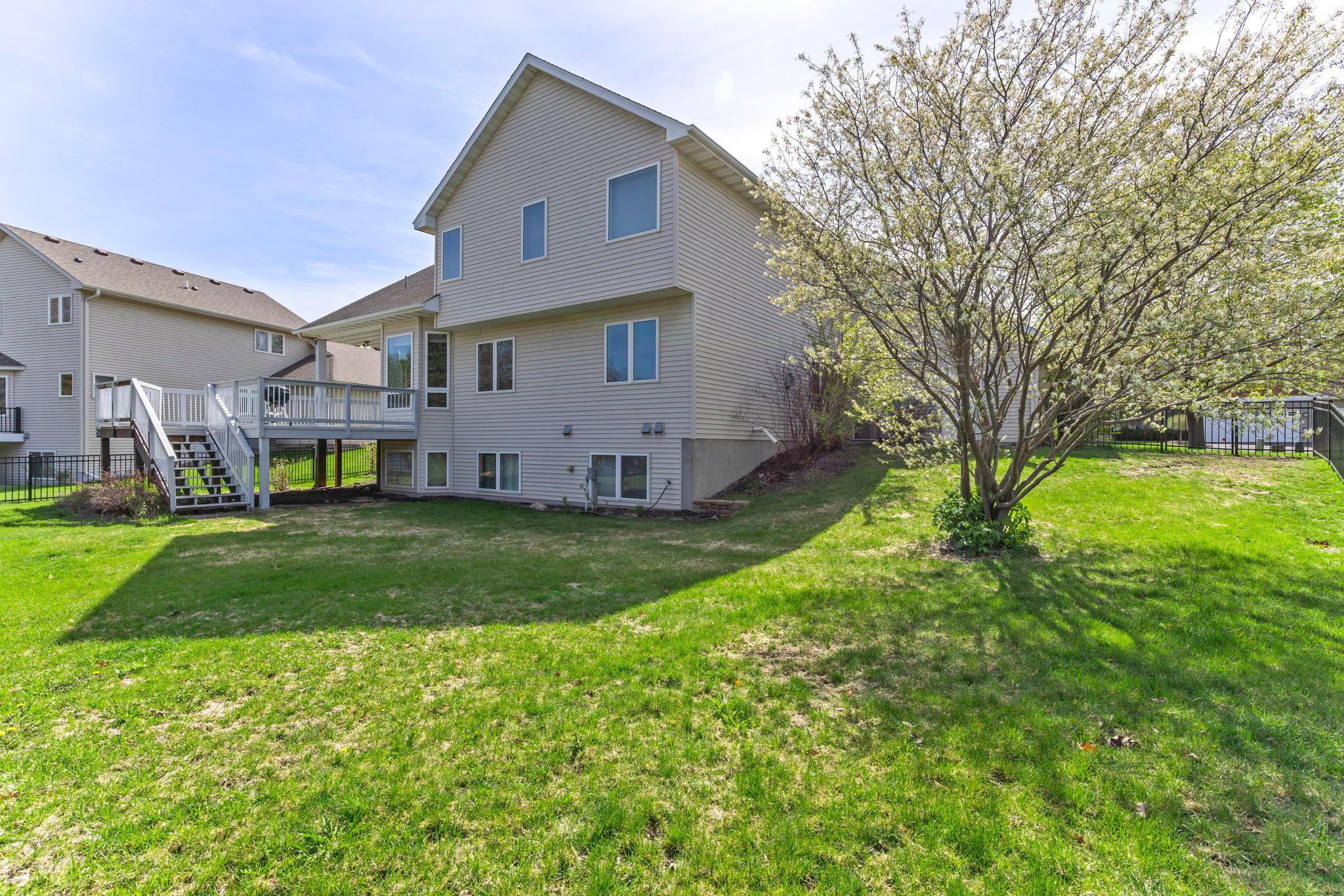 View of Residential at 1672 Windsor Drive, Shakopee MN 55379, Shakopee (68 of 77) - Mike Wilen | Minnesota Team Real Estate