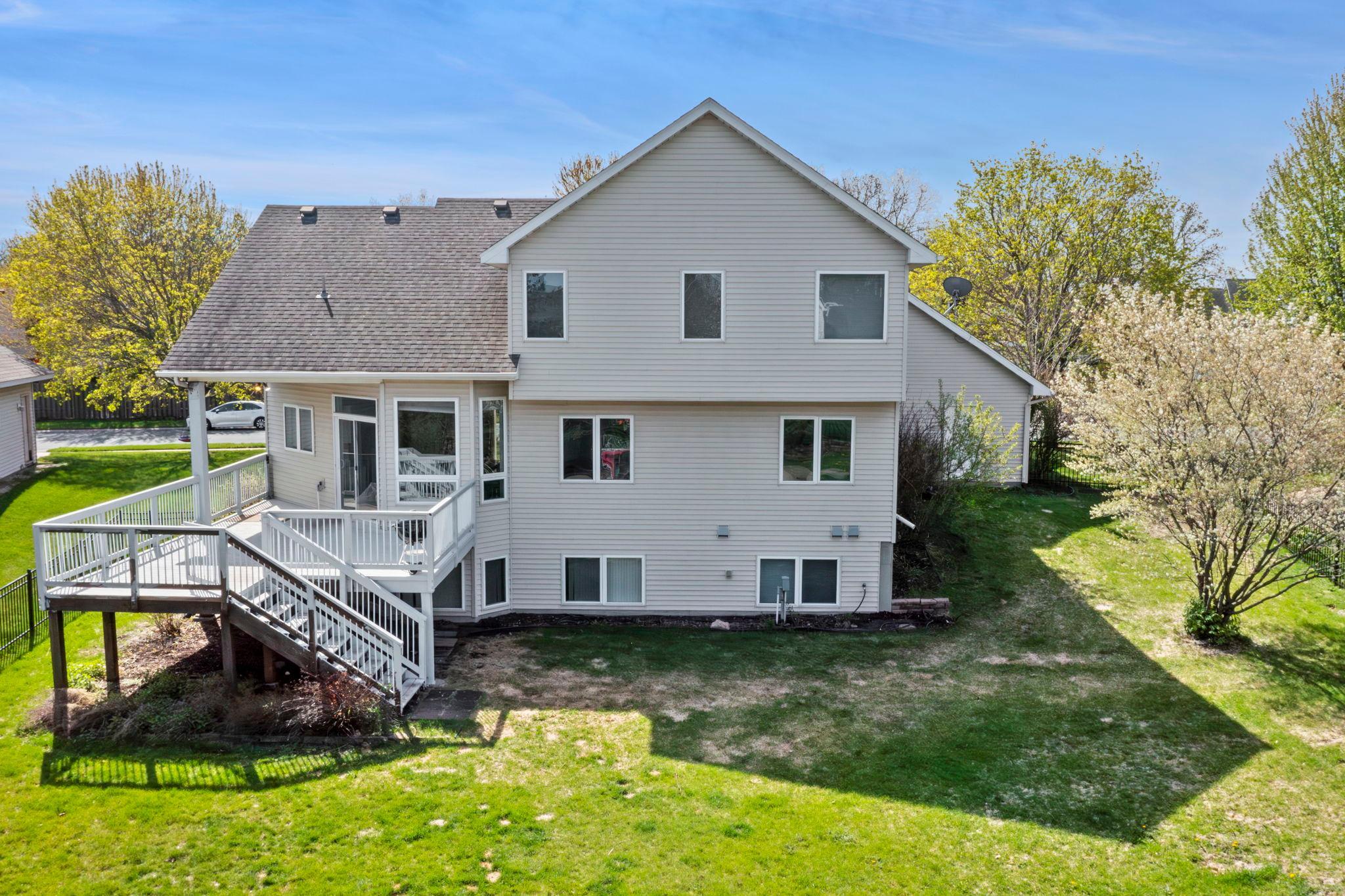 View of Residential at 1672 Windsor Drive, Shakopee MN 55379, Shakopee (69 of 77) - Mike Wilen | Minnesota Team Real Estate
