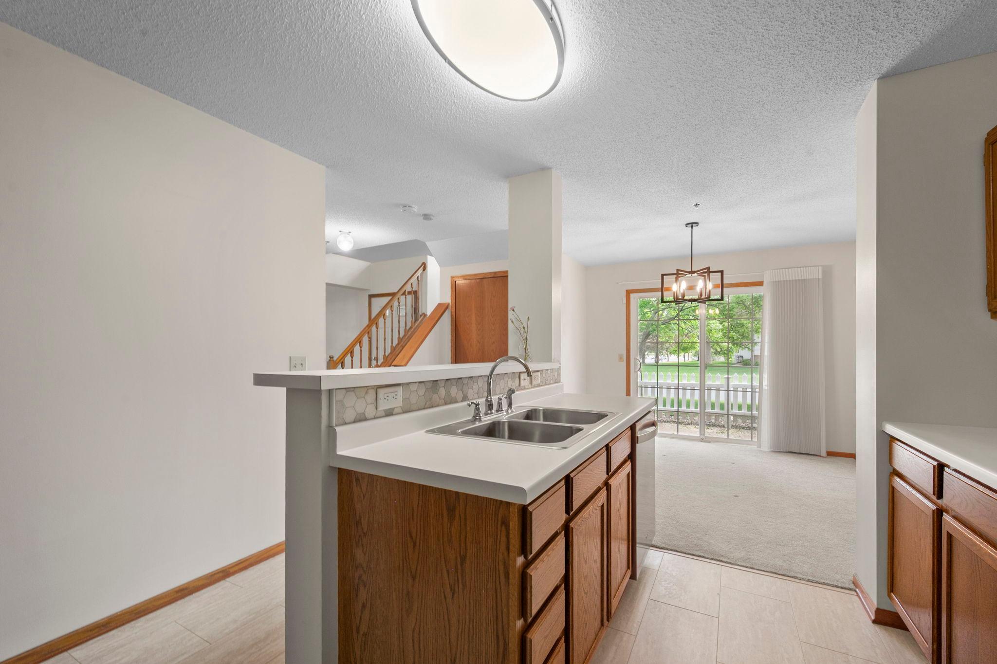 View of Residential at 2611 Concord Way, Mendota Heights MN 55120, Mendota Heights (20 of 57) - Mike Wilen | Minnesota Team Real Estate