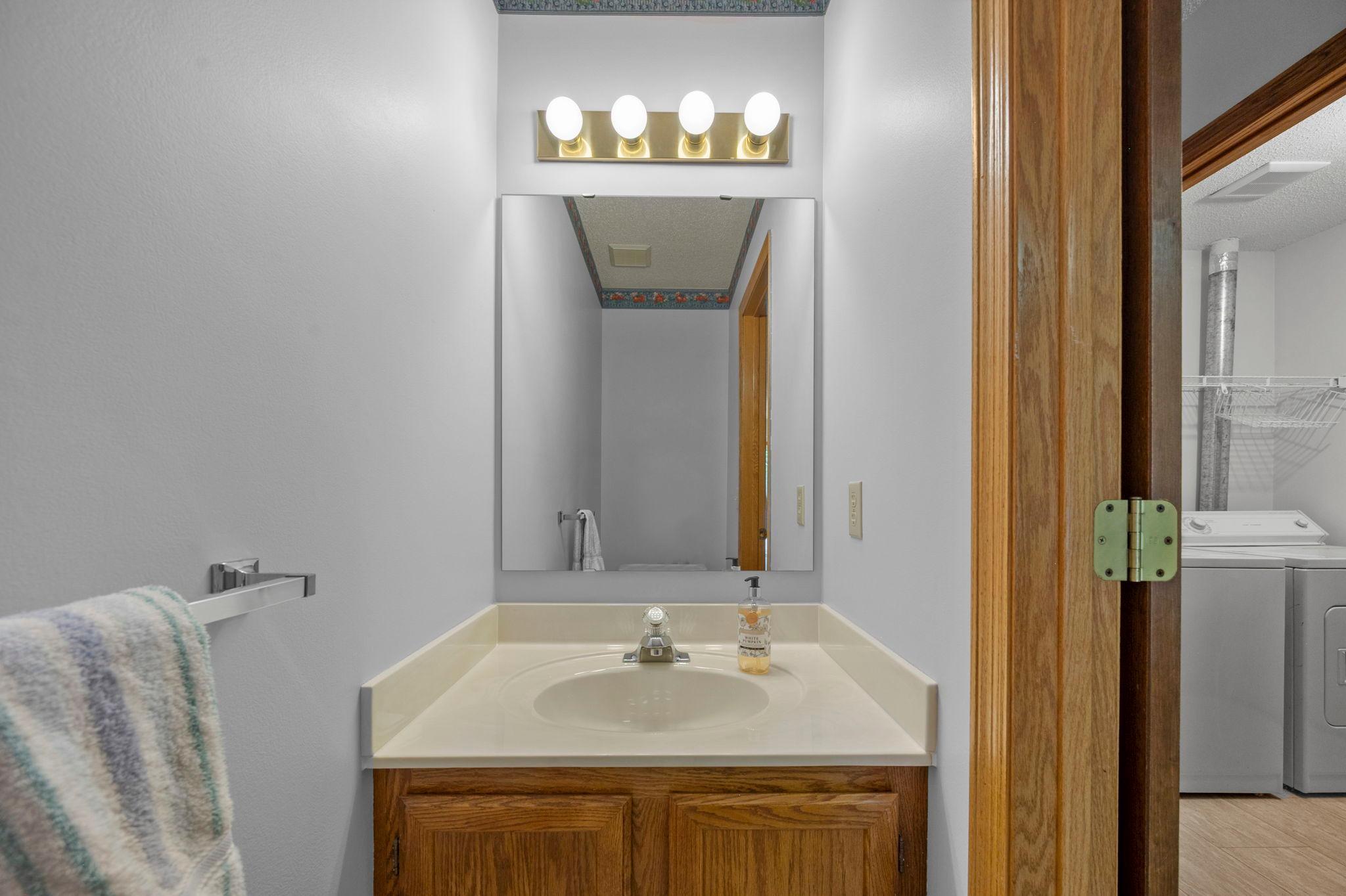 View of Residential at 2611 Concord Way, Mendota Heights MN 55120, Mendota Heights (30 of 57) - Mike Wilen | Minnesota Team Real Estate