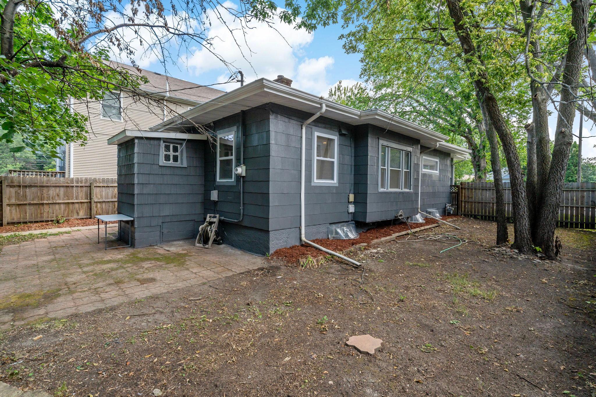 View of Residential at 4139 Fremont Avenue, Minneapolis MN 55412, Minneapolis (28 of 31) - Mike Wilen | Minnesota Team Real Estate