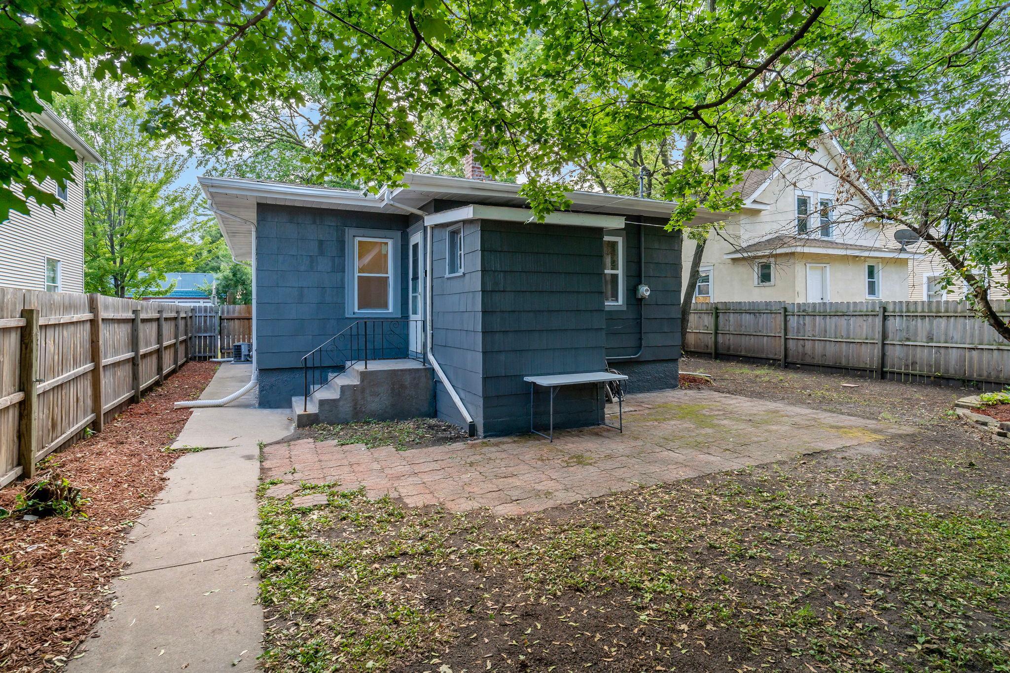 View of Residential at 4139 Fremont Avenue, Minneapolis MN 55412, Minneapolis (26 of 31) - Mike Wilen | Minnesota Team Real Estate