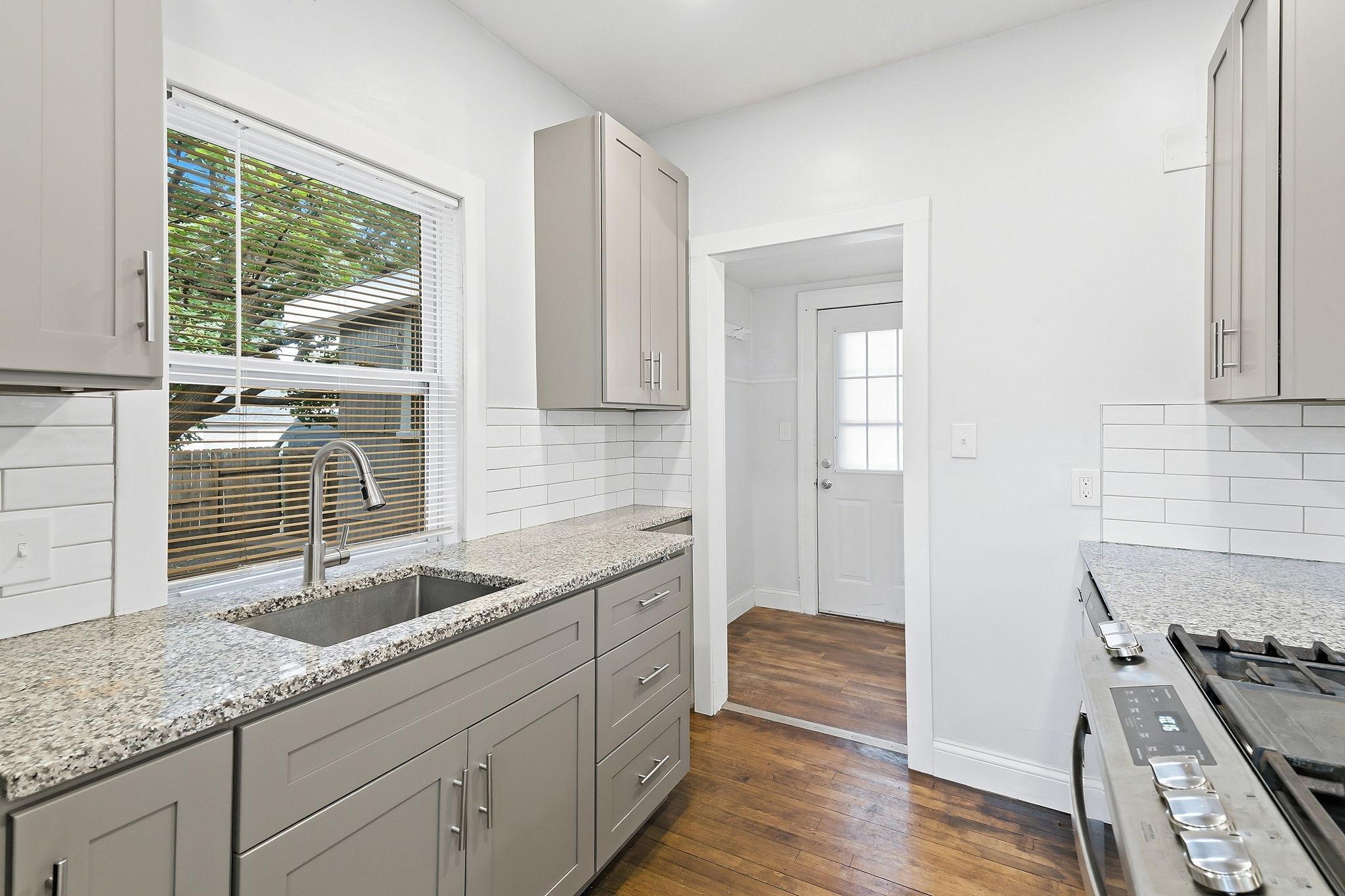 View of Residential at 4139 Fremont Avenue, Minneapolis MN 55412, Minneapolis (7 of 31) - Mike Wilen | Minnesota Team Real Estate