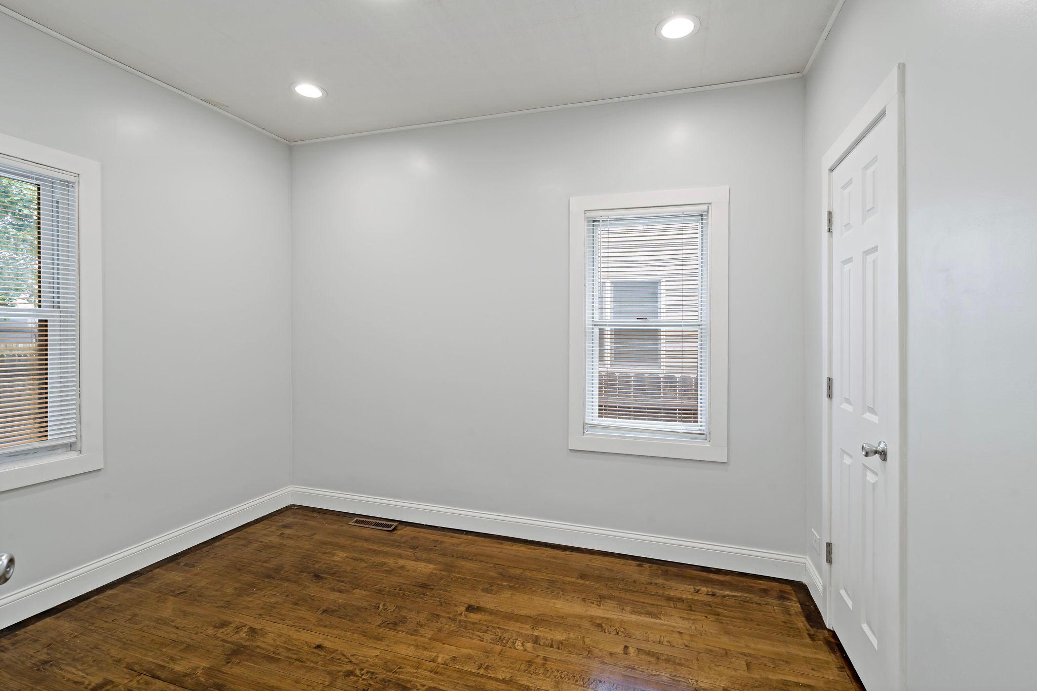 View of Residential at 4139 Fremont Avenue, Minneapolis MN 55412, Minneapolis (15 of 31) - Mike Wilen | Minnesota Team Real Estate