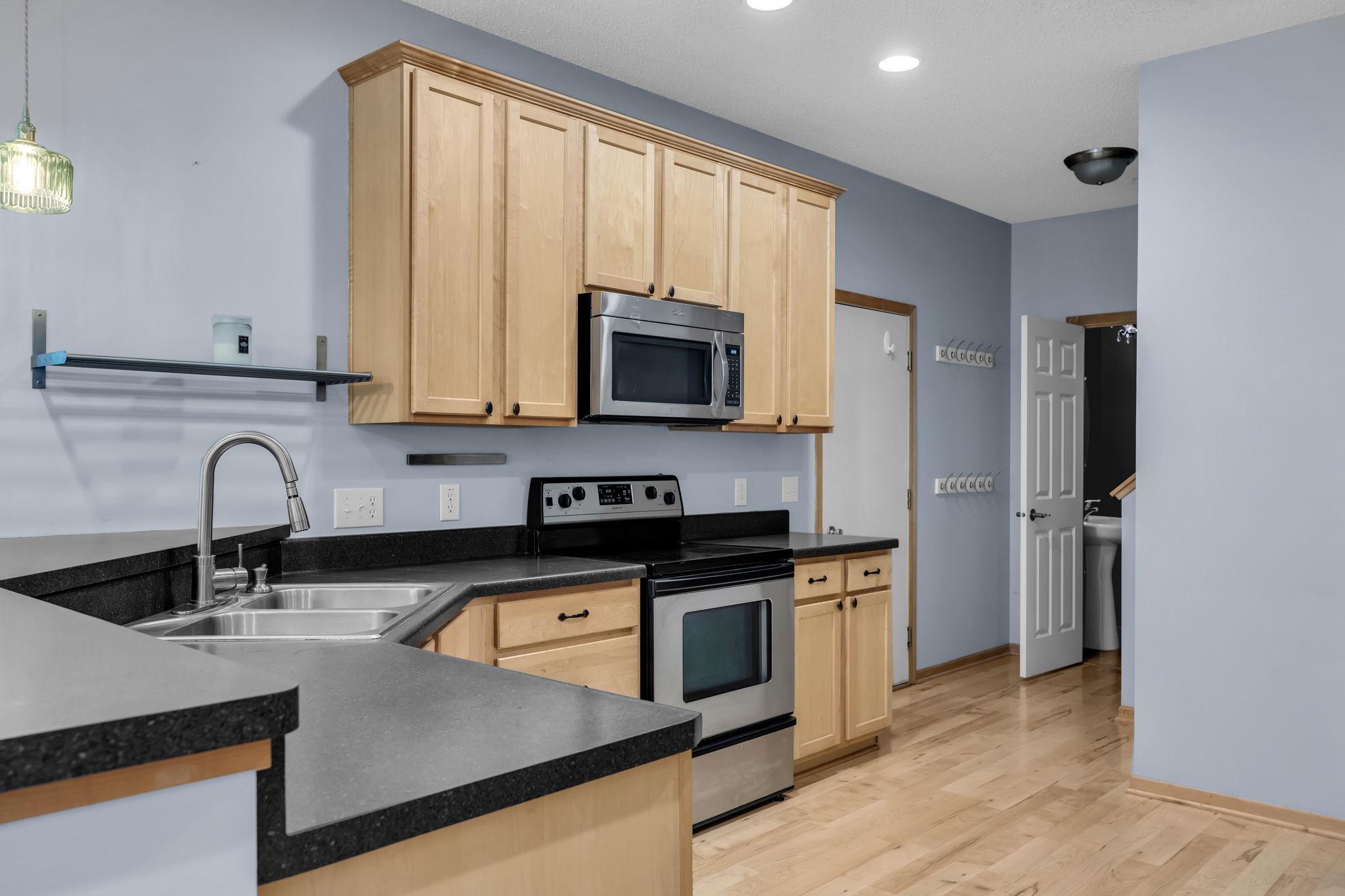 View of Residential at 9795 Vagabond Lane, Maple Grove MN 55311, Maple Grove (7 of 19) - Mike Wilen | Minnesota Team Real Estate