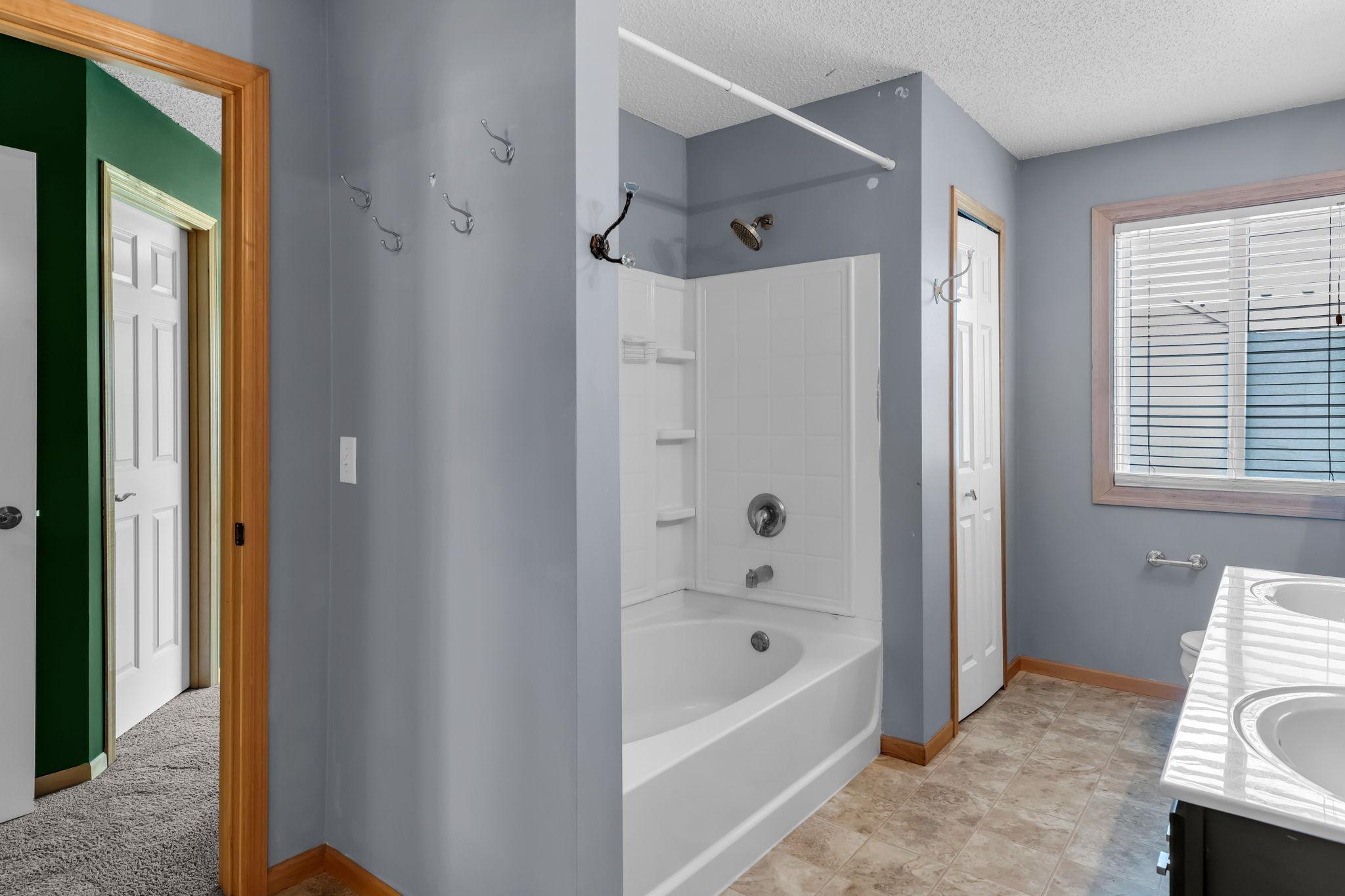 View of Residential at 9795 Vagabond Lane, Maple Grove MN 55311, Maple Grove (12 of 19) - Mike Wilen | Minnesota Team Real Estate