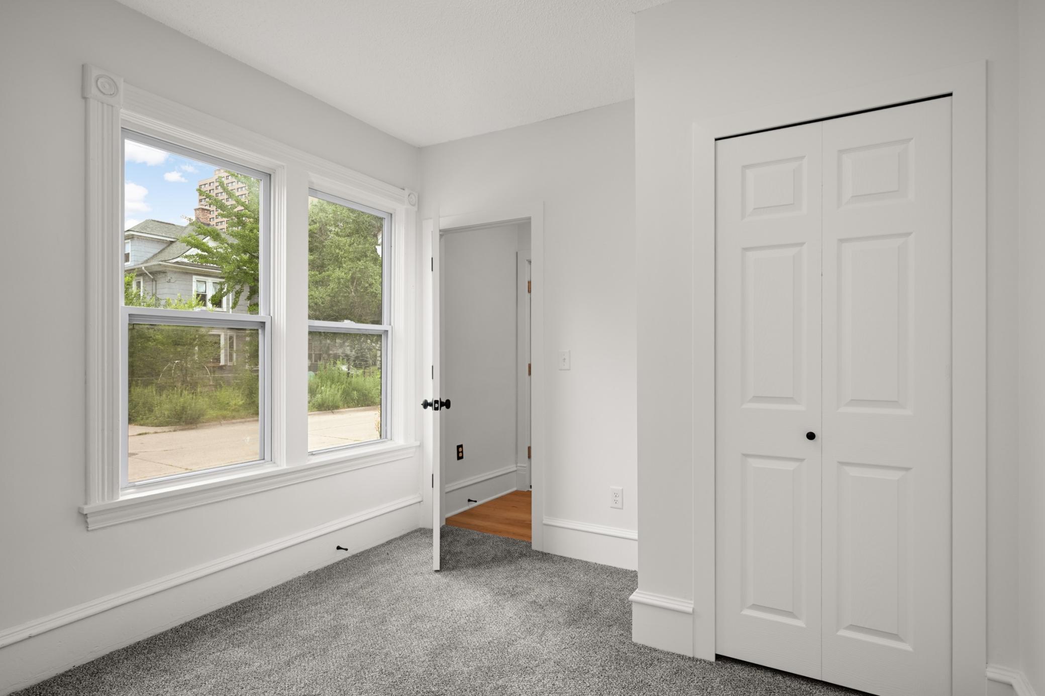 View of Residential Income at 1007 19th Avenue, Minneapolis MN 55418, Minneapolis (12 of 43) - Mike Wilen | Minnesota Team Real Estate