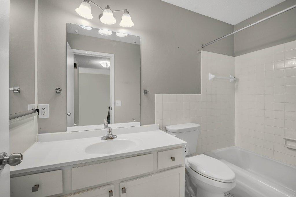 View of Residential at 1005 105th Street, Bloomington MN 55431, Bloomington (15 of 24) - Mike Wilen | Minnesota Team Real Estate