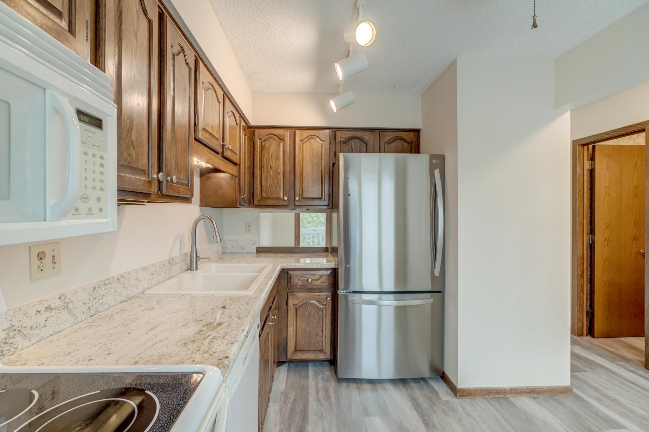 View of Residential at 2174 Tower Court, Woodbury MN 55125, Woodbury (13 of 50) - Mike Wilen | Minnesota Team Real Estate