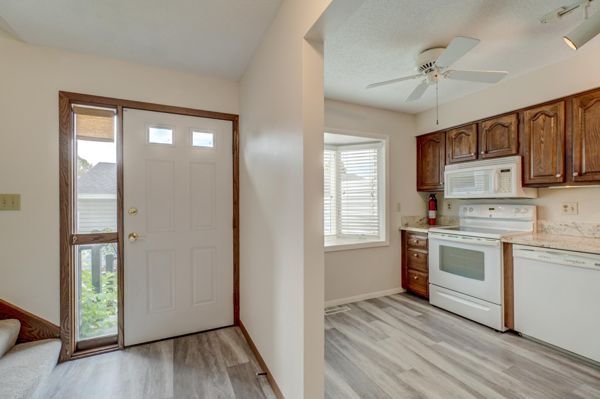 View of Residential at 2174 Tower Court, Woodbury MN 55125, Woodbury (17 of 50) - Mike Wilen | Minnesota Team Real Estate