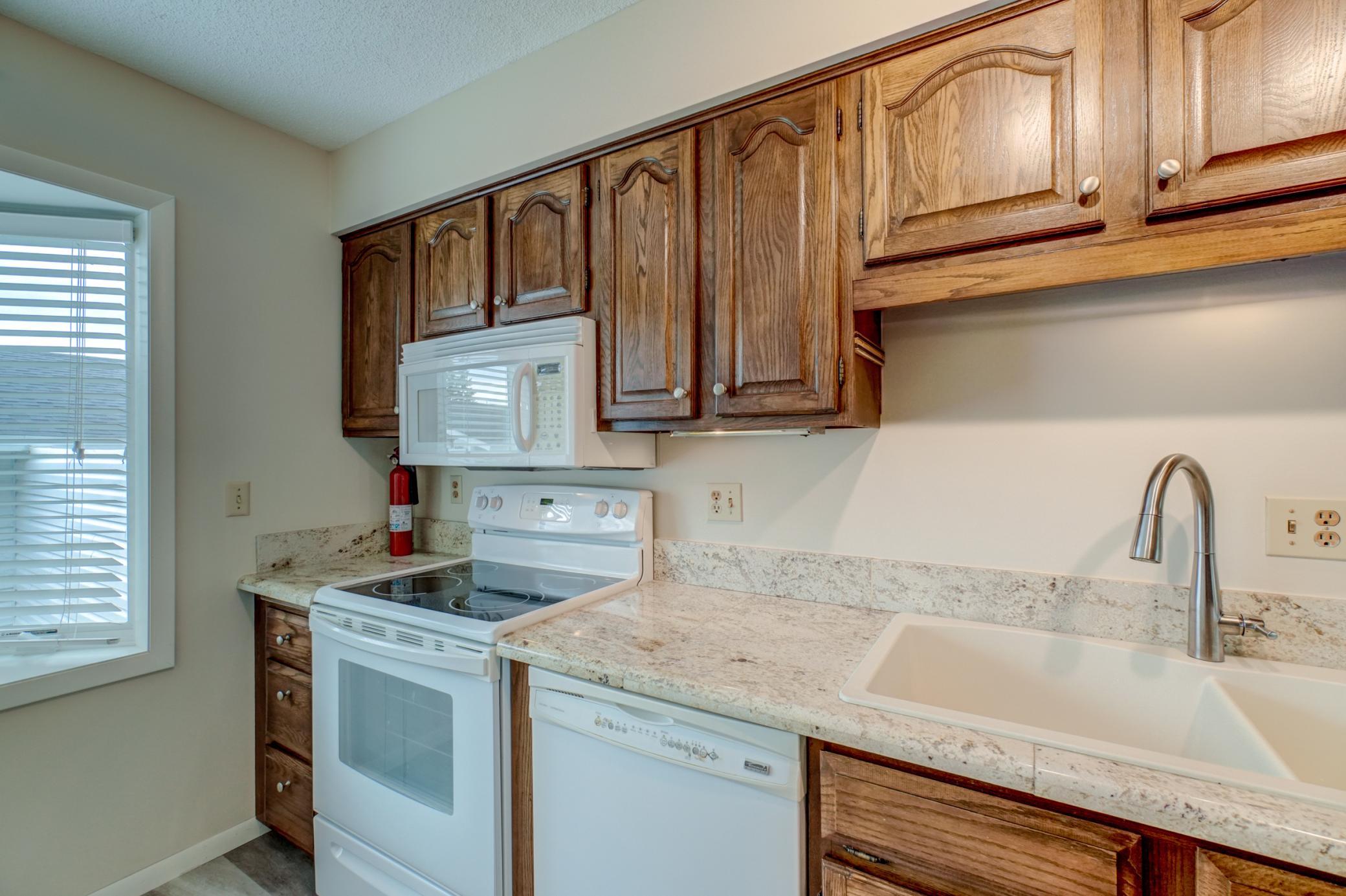 View of Residential at 2174 Tower Court, Woodbury MN 55125, Woodbury (14 of 50) - Mike Wilen | Minnesota Team Real Estate