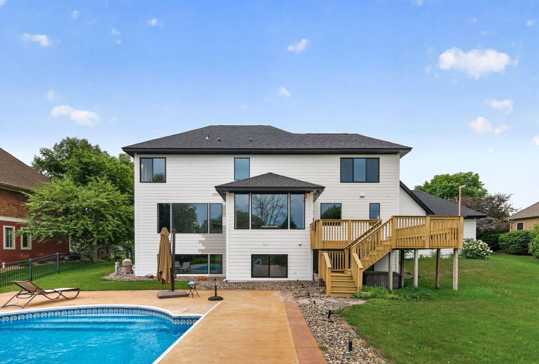 View of Residential at 9140 Heritage Way, Woodbury MN 55125, Woodbury (41 of 49) - Mike Wilen | Minnesota Team Real Estate