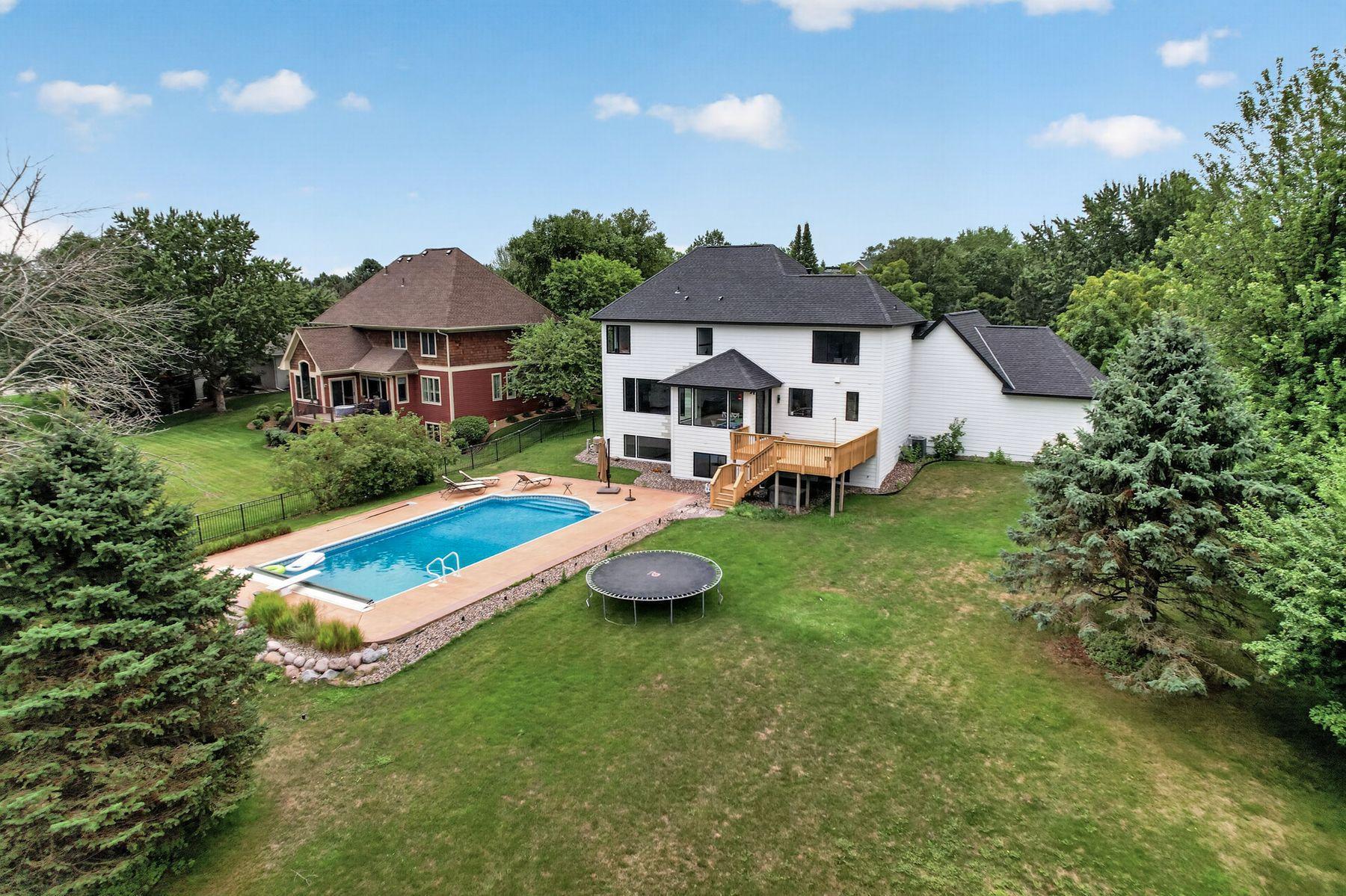 View of Residential at 9140 Heritage Way, Woodbury MN 55125, Woodbury (3 of 49) - Mike Wilen | Minnesota Team Real Estate