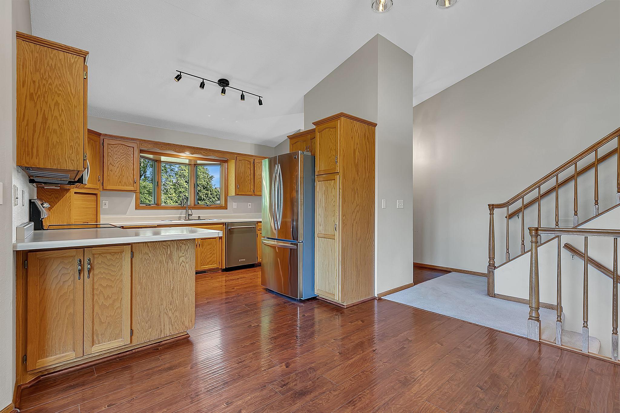 View of Residential at 6022 Prairie Rose Drive, Saint Cloud MN 56303, Saint Cloud (2 of 49) - Mike Wilen | Minnesota Team Real Estate