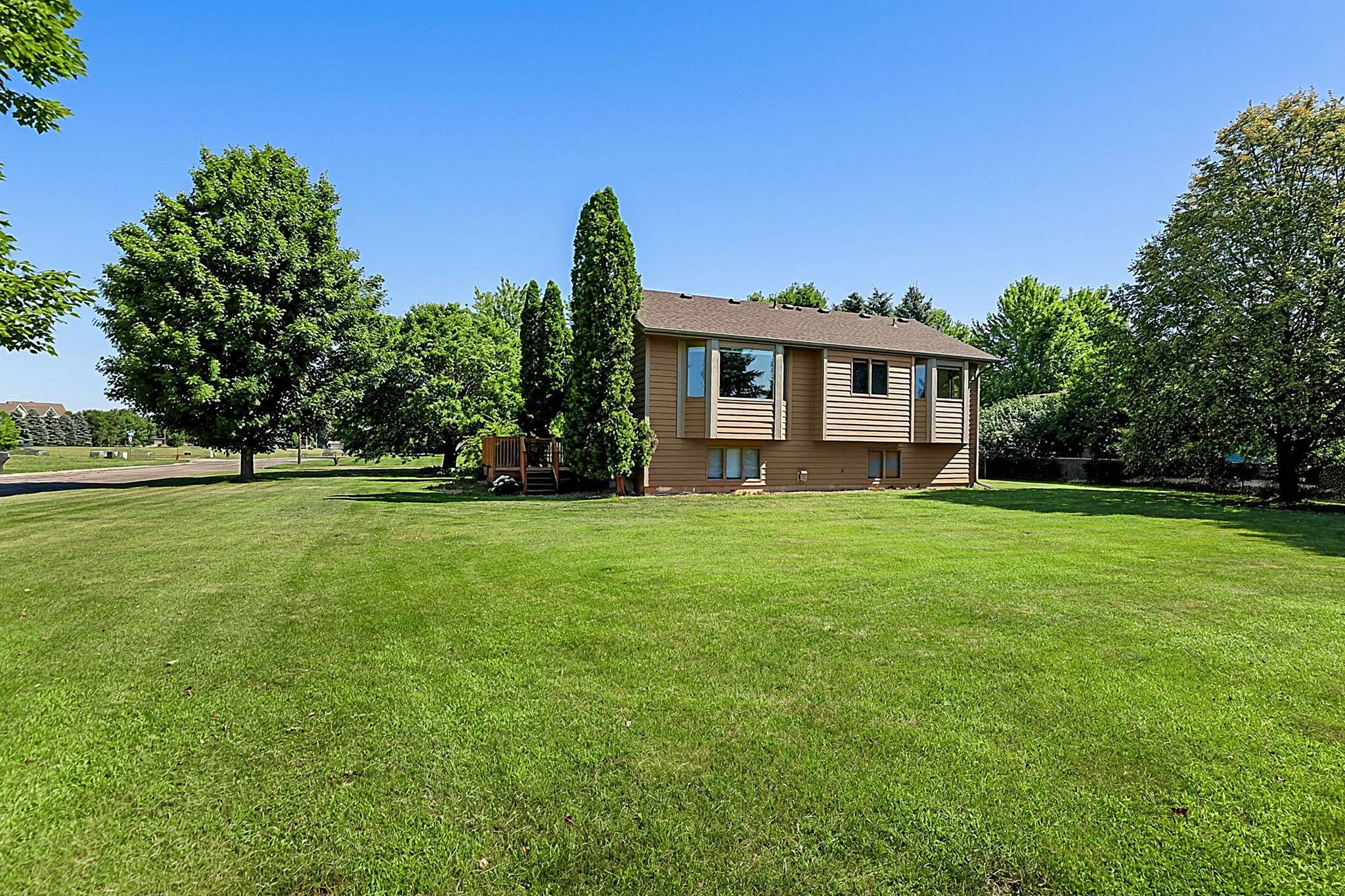 View of Residential at 6022 Prairie Rose Drive, Saint Cloud MN 56303, Saint Cloud (28 of 49) - Mike Wilen | Minnesota Team Real Estate