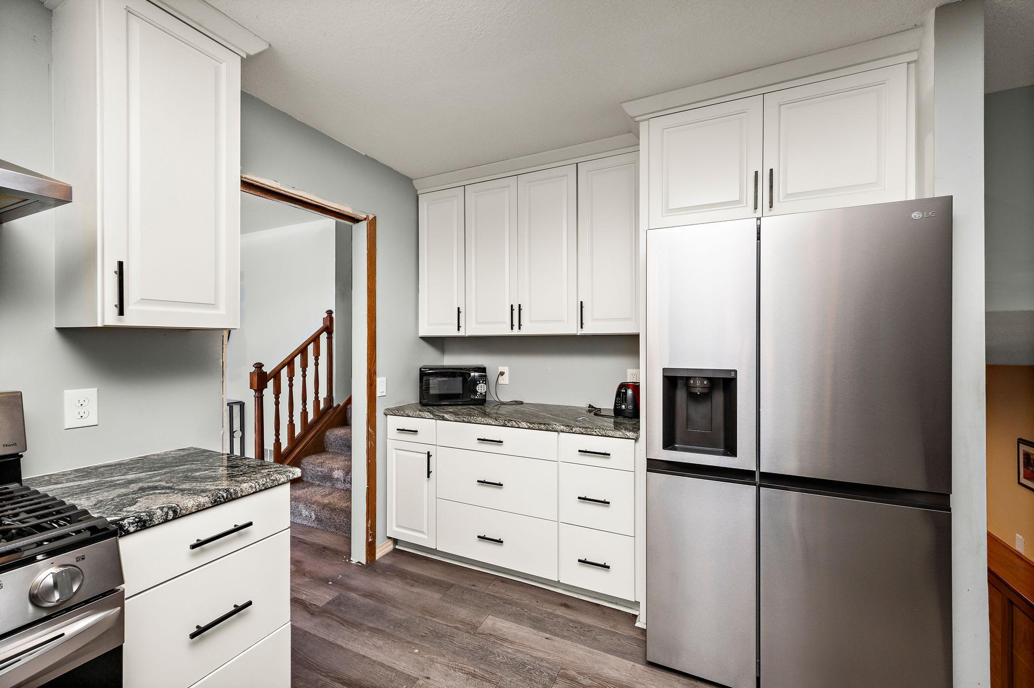 View of Residential at 26405 Smithtown Road, Shorewood MN 55331, Shorewood (6 of 27) - Mike Wilen | Minnesota Team Real Estate