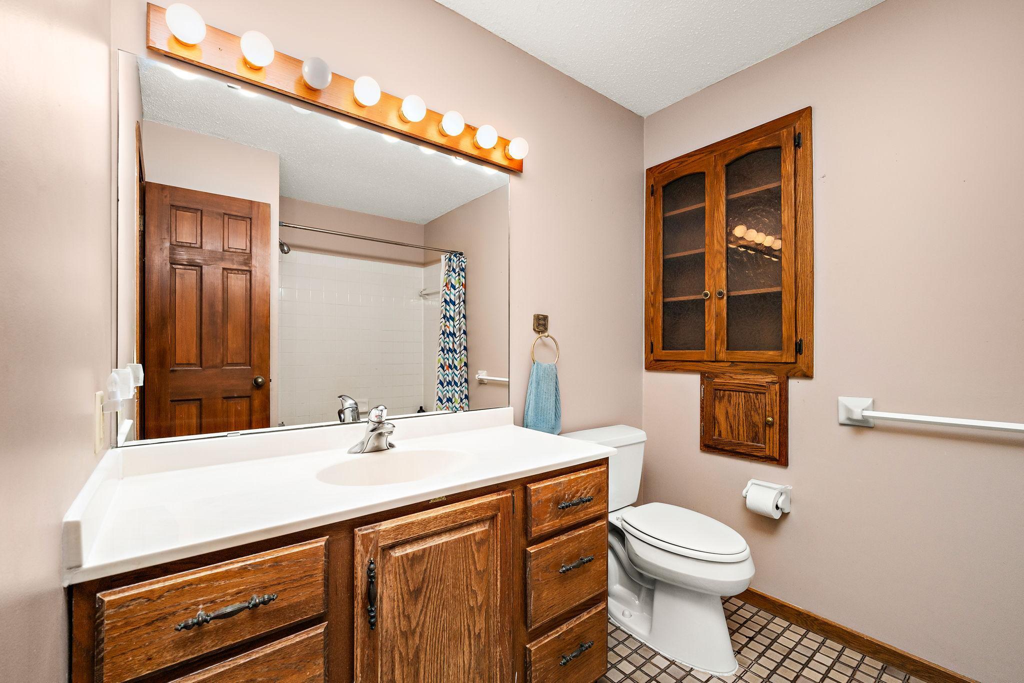 View of Residential at 26405 Smithtown Road, Shorewood MN 55331, Shorewood (16 of 27) - Mike Wilen | Minnesota Team Real Estate