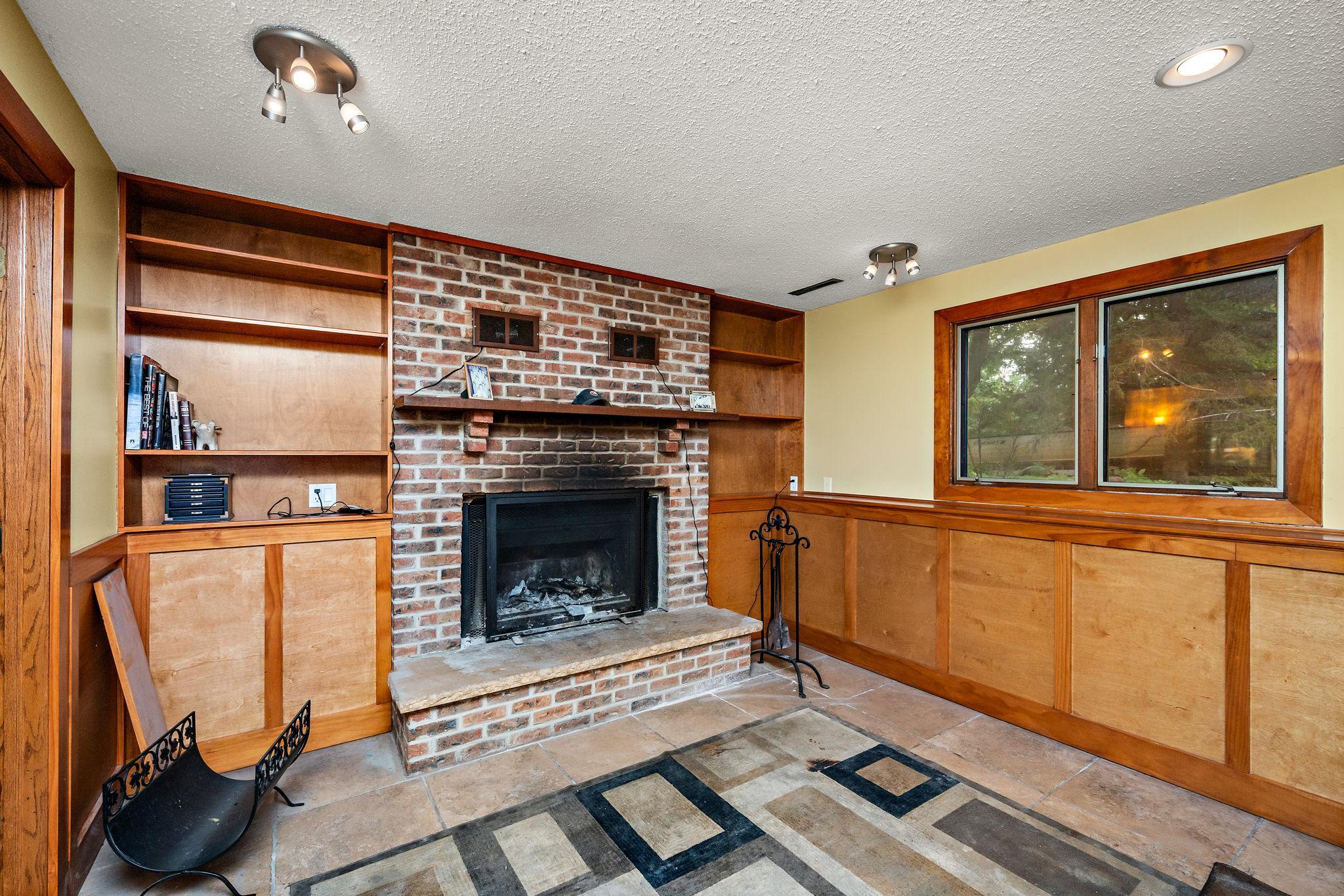 View of Residential at 26405 Smithtown Road, Shorewood MN 55331, Shorewood (19 of 27) - Mike Wilen | Minnesota Team Real Estate