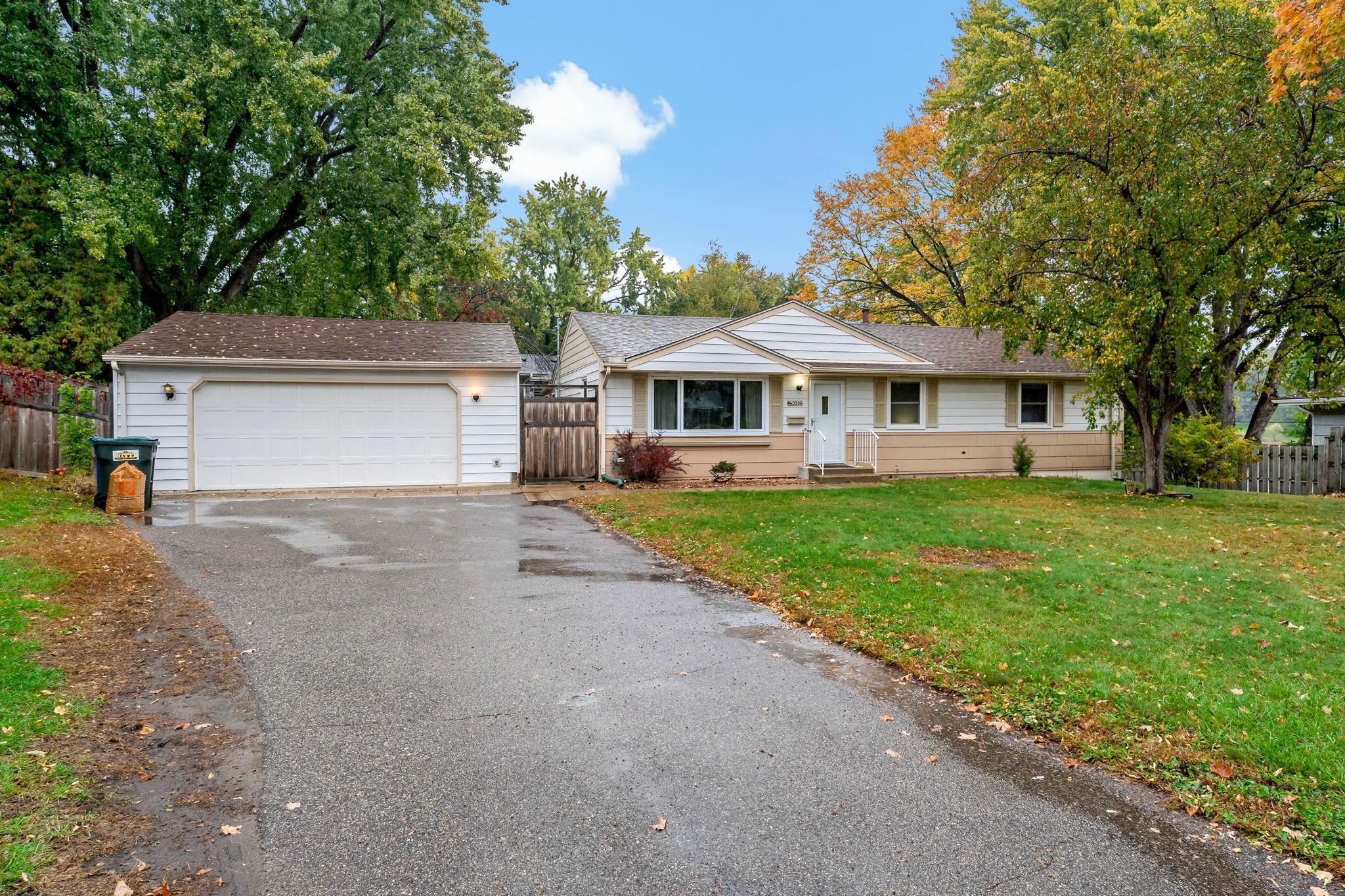 View of Residential at 2206 89th Street, Bloomington MN 55431, Bloomington (50 of 52) - Mike Wilen | Minnesota Team Real Estate