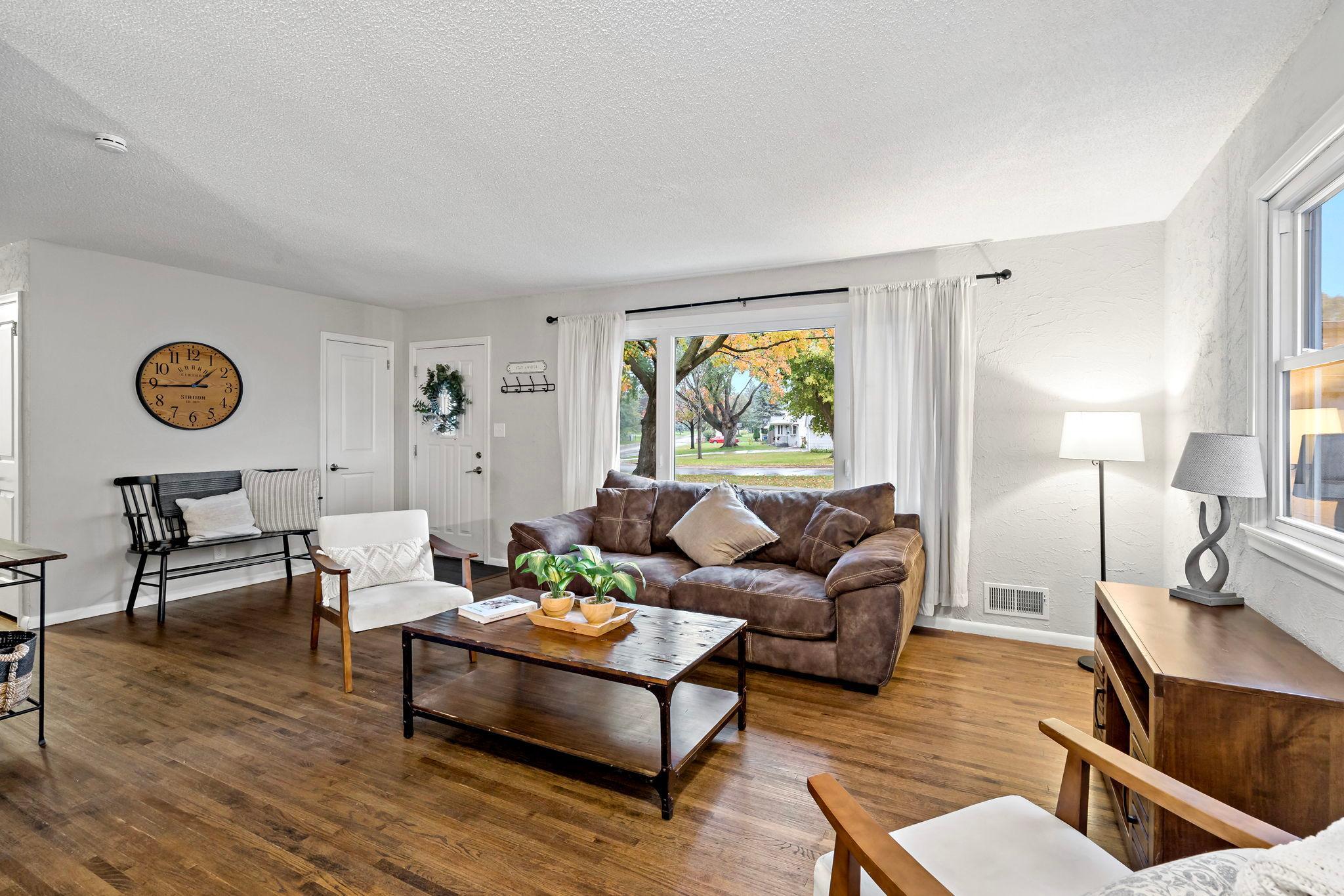 View of Residential at 2206 89th Street, Bloomington MN 55431, Bloomington (11 of 52) - Mike Wilen | Minnesota Team Real Estate