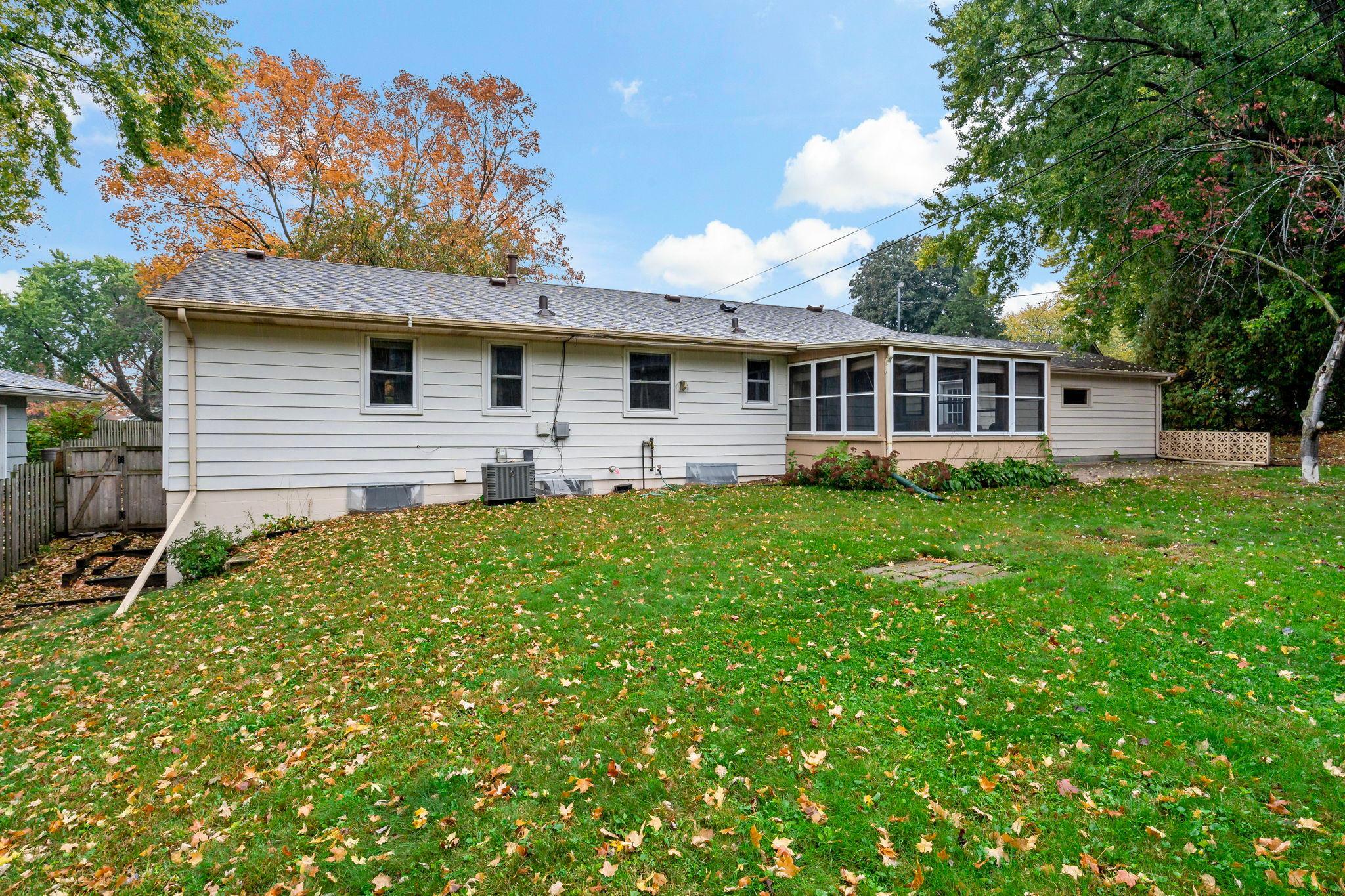 View of Residential at 2206 89th Street, Bloomington MN 55431, Bloomington (7 of 52) - Mike Wilen | Minnesota Team Real Estate