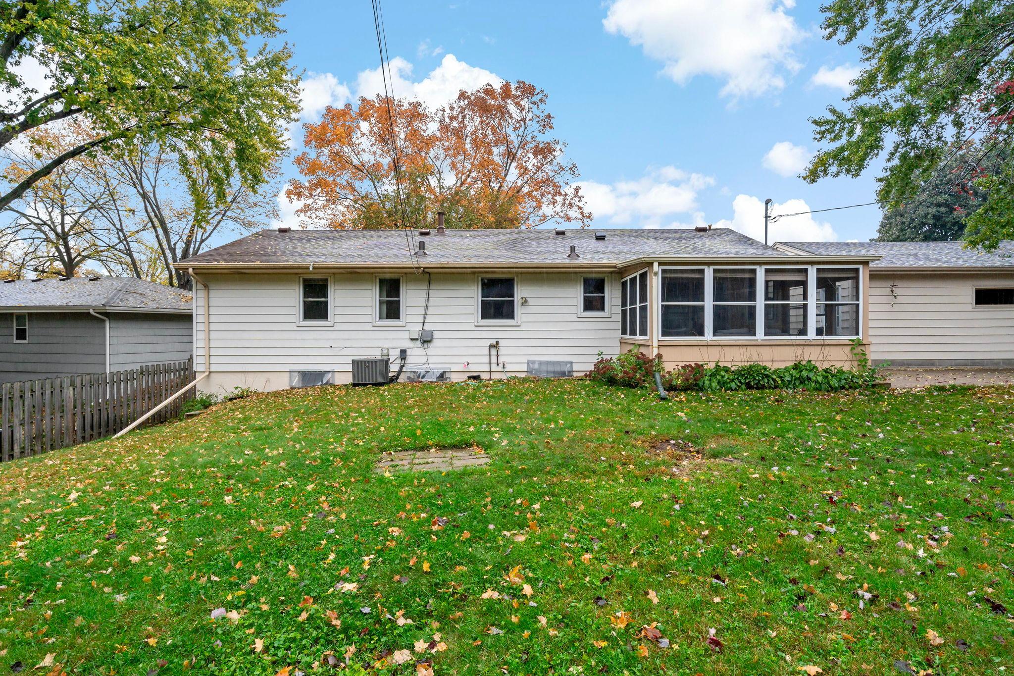 View of Residential at 2206 89th Street, Bloomington MN 55431, Bloomington (6 of 52) - Mike Wilen | Minnesota Team Real Estate