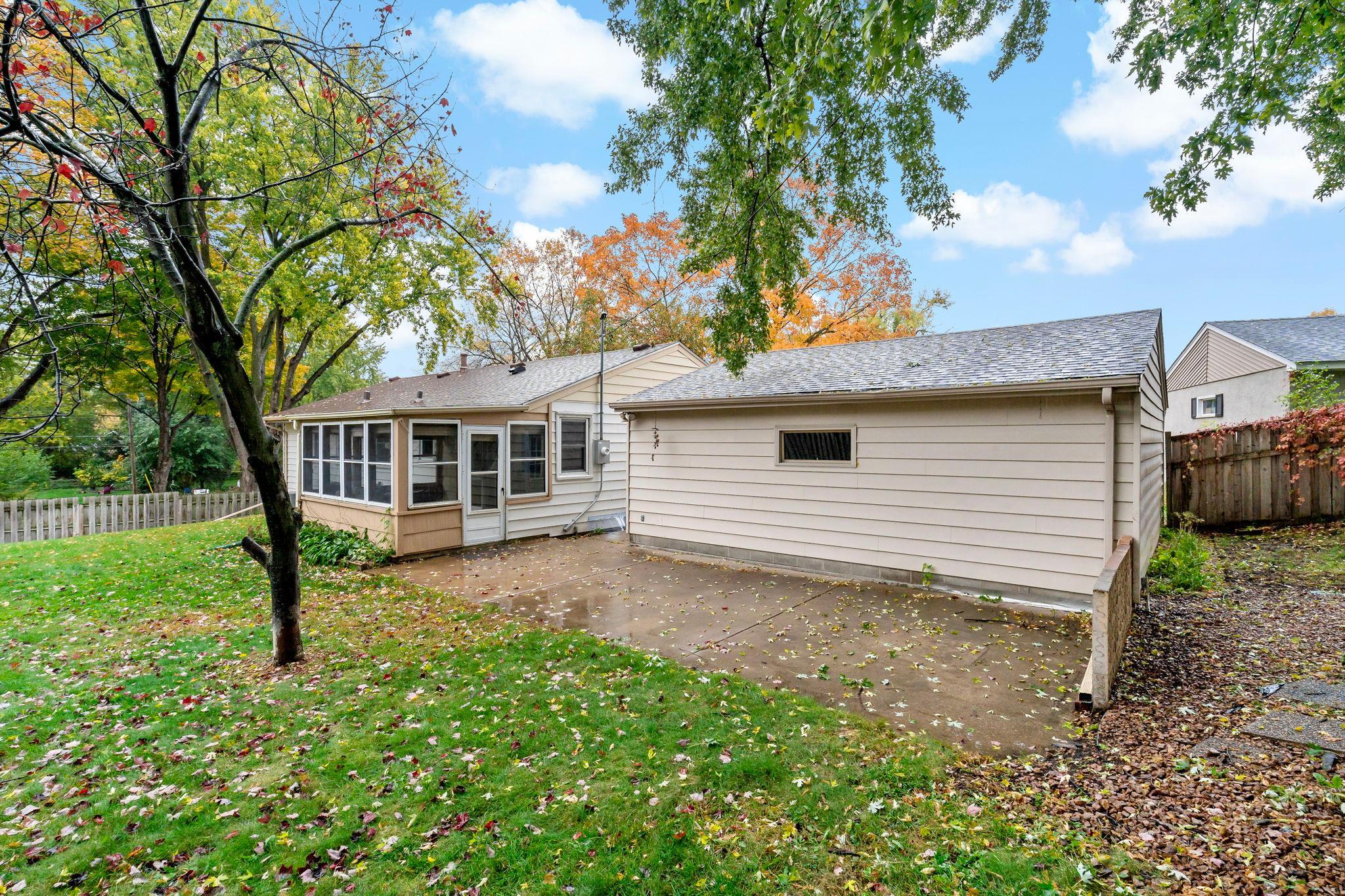 View of Residential at 2206 89th Street, Bloomington MN 55431, Bloomington (5 of 52) - Mike Wilen | Minnesota Team Real Estate