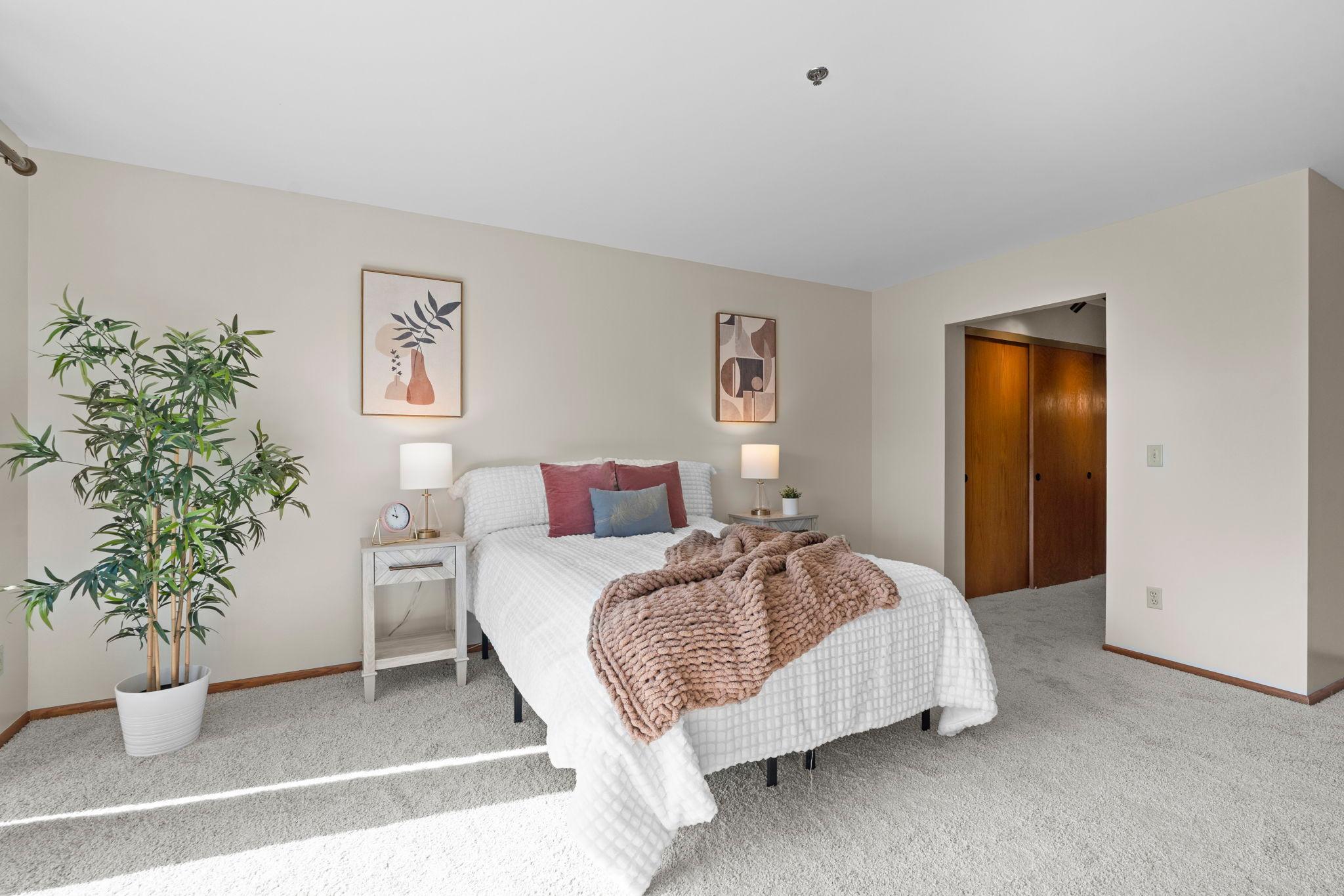 View of Residential at 8121 34th Avenue #303, Bloomington MN 55425, Bloomington (37 of 65) - Mike Wilen | Minnesota Team Real Estate