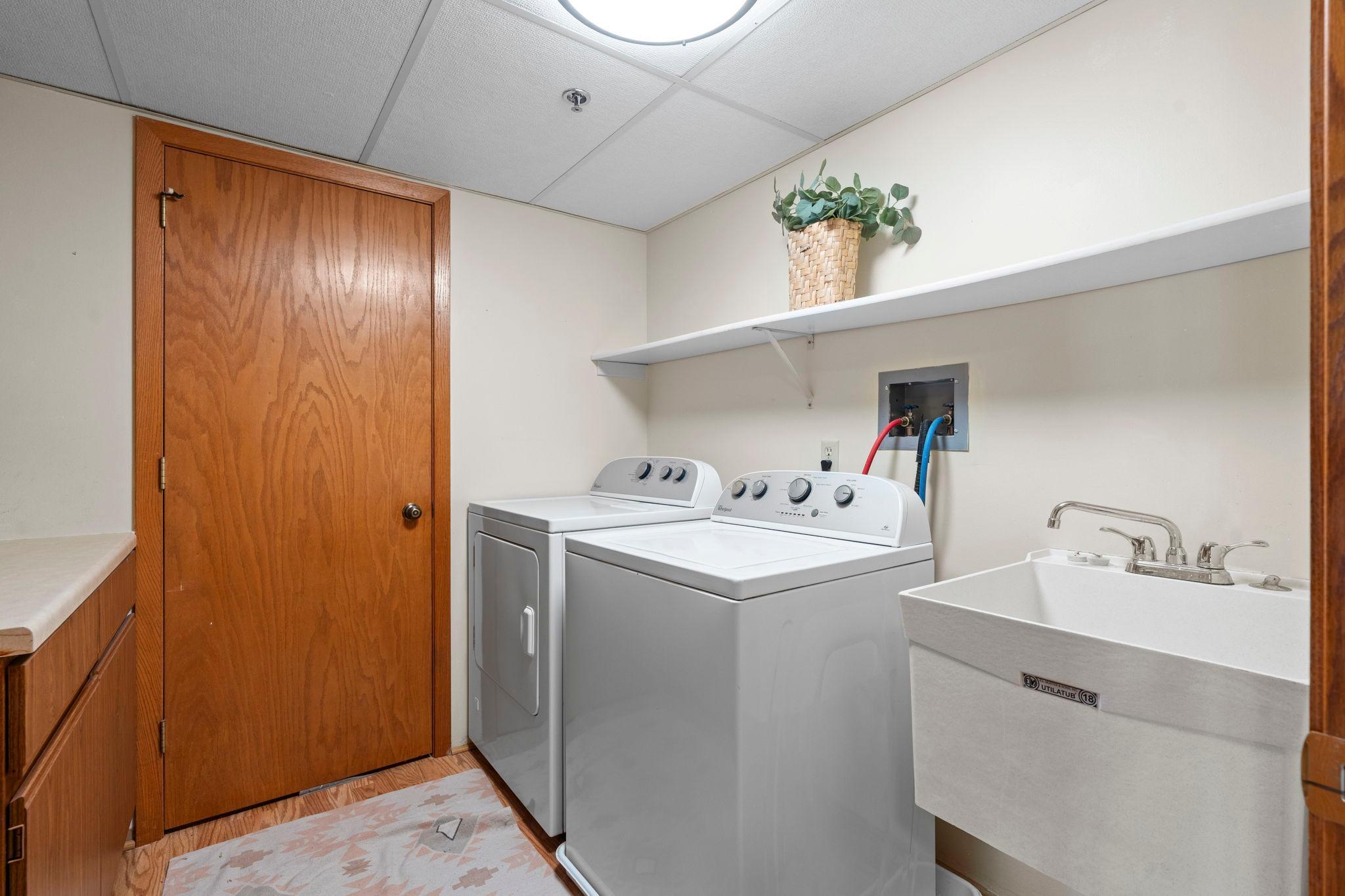 View of Residential at 8121 34th Avenue #303, Bloomington MN 55425, Bloomington (33 of 65) - Mike Wilen | Minnesota Team Real Estate