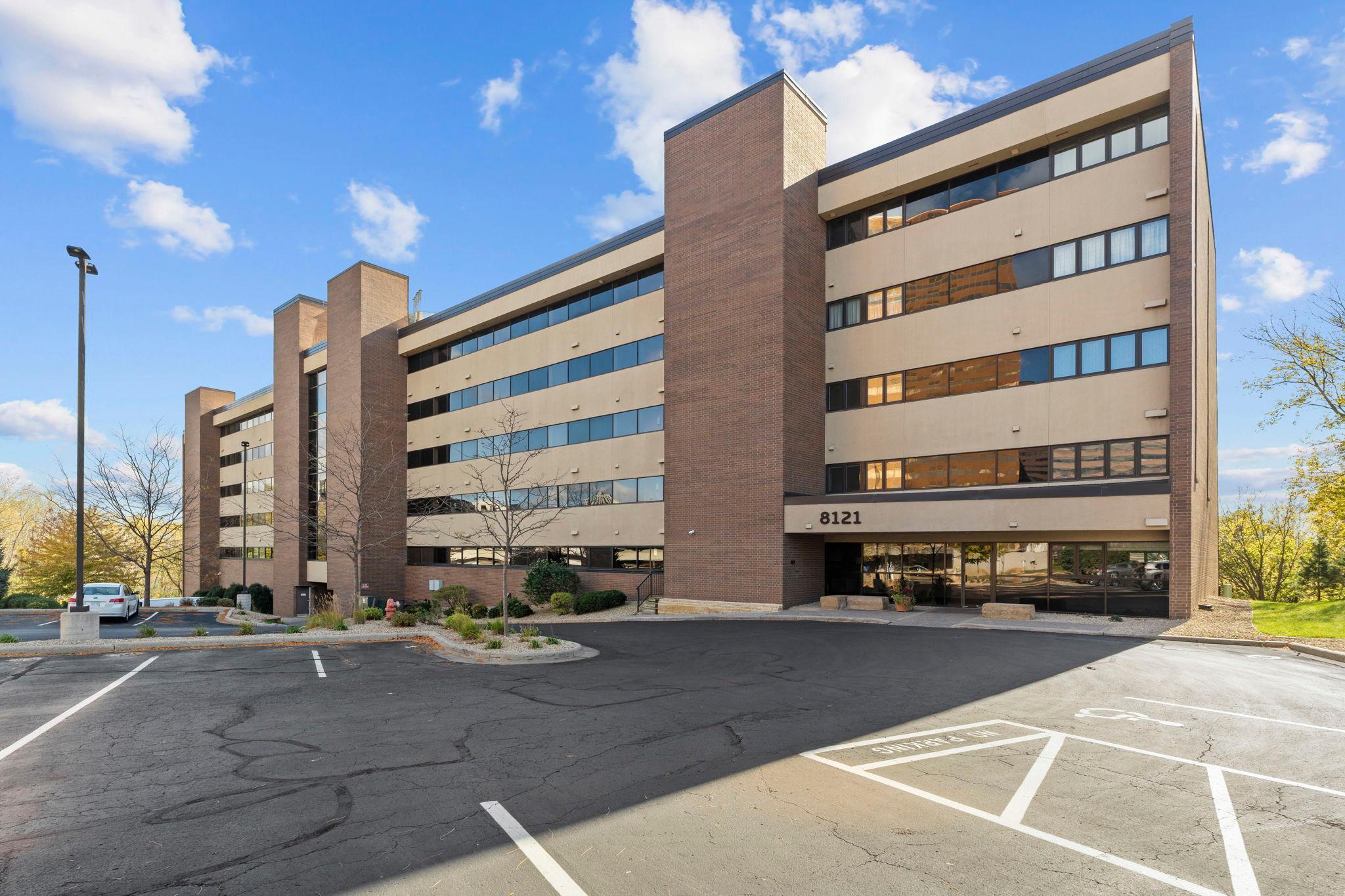 View of Residential at 8121 34th Avenue #303, Bloomington MN 55425, Bloomington (5 of 65) - Mike Wilen | Minnesota Team Real Estate