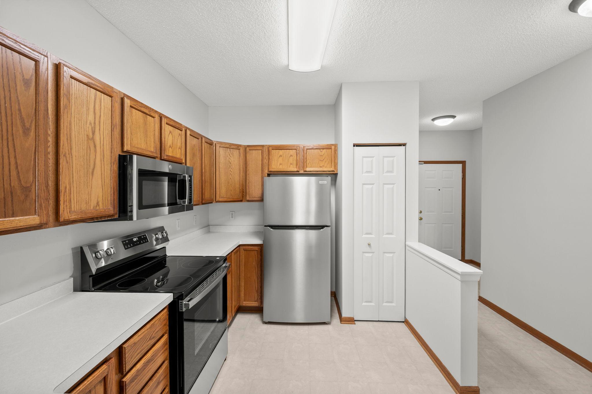 View of Residential at 855 Providence Drive, Shakopee MN 55379, Shakopee (10 of 31) - Mike Wilen | Minnesota Team Real Estate