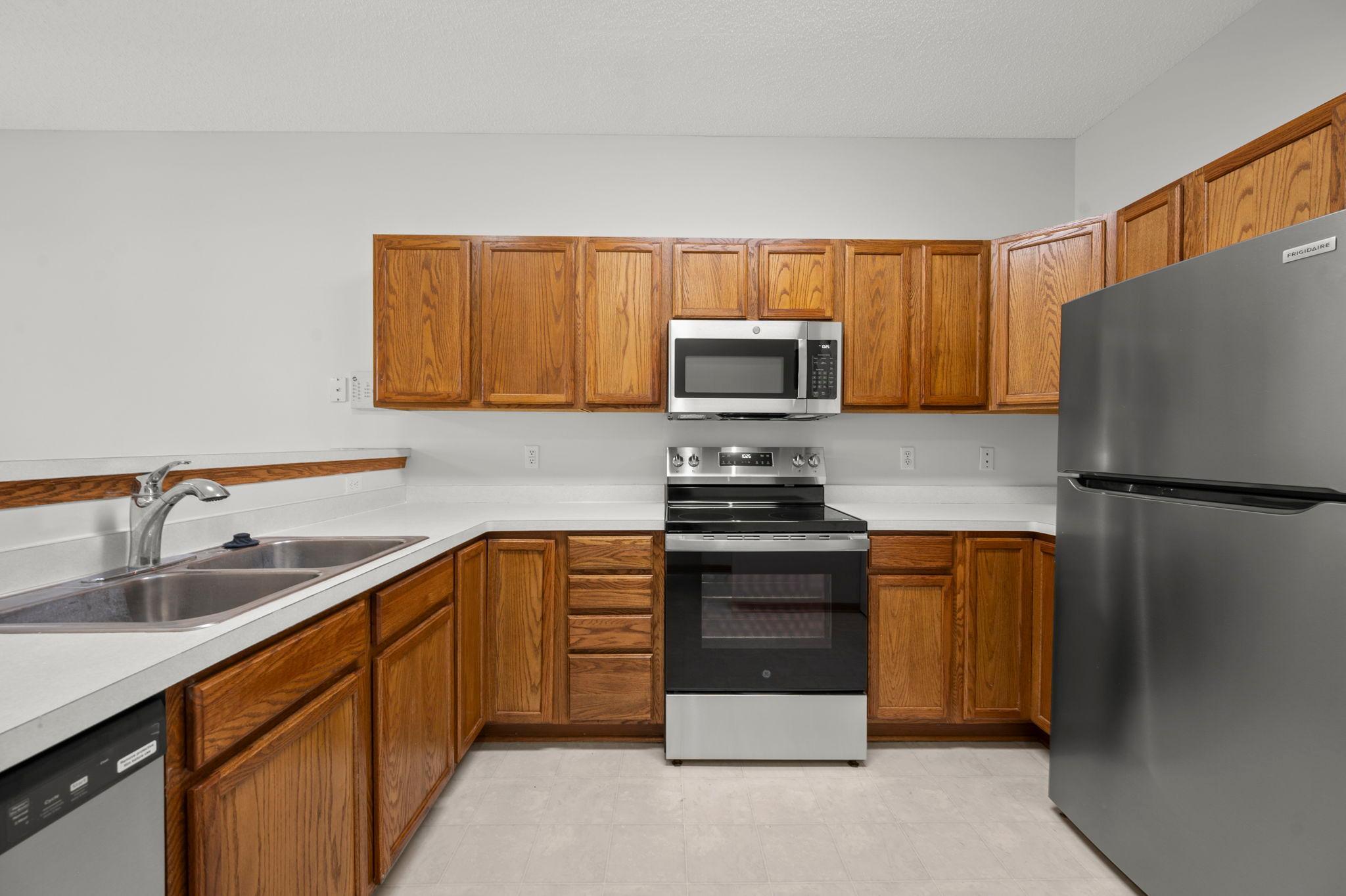 View of Residential at 855 Providence Drive, Shakopee MN 55379, Shakopee (8 of 31) - Mike Wilen | Minnesota Team Real Estate