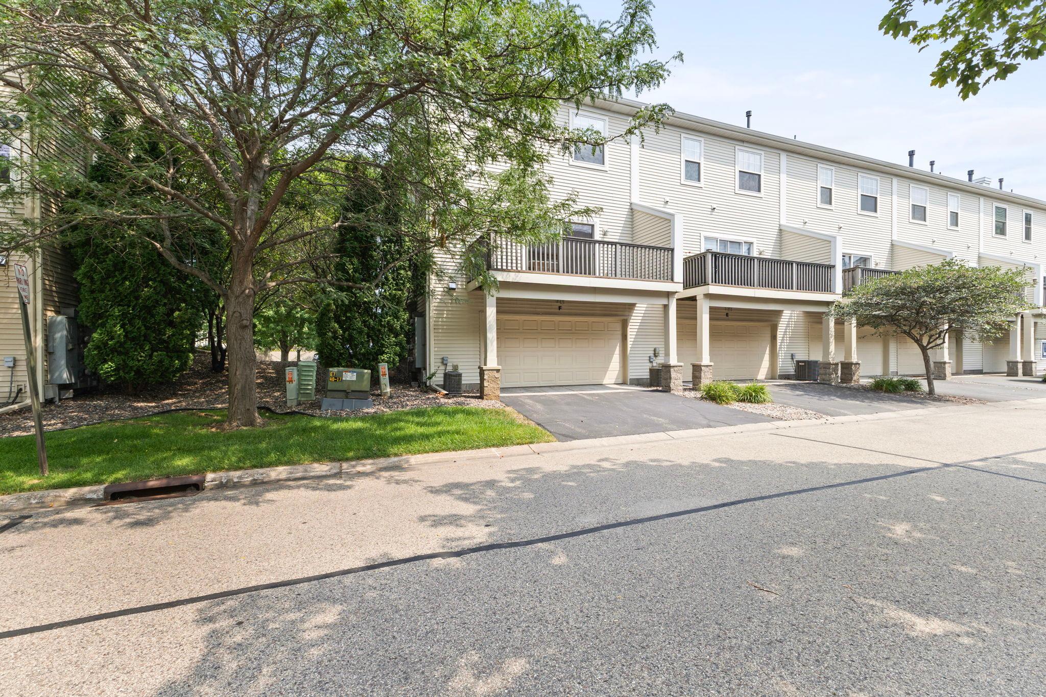 View of Residential at 11323 Davenport Circle #F, Blaine MN 55449, Blaine (24 of 27) - Mike Wilen | Minnesota Team Real Estate