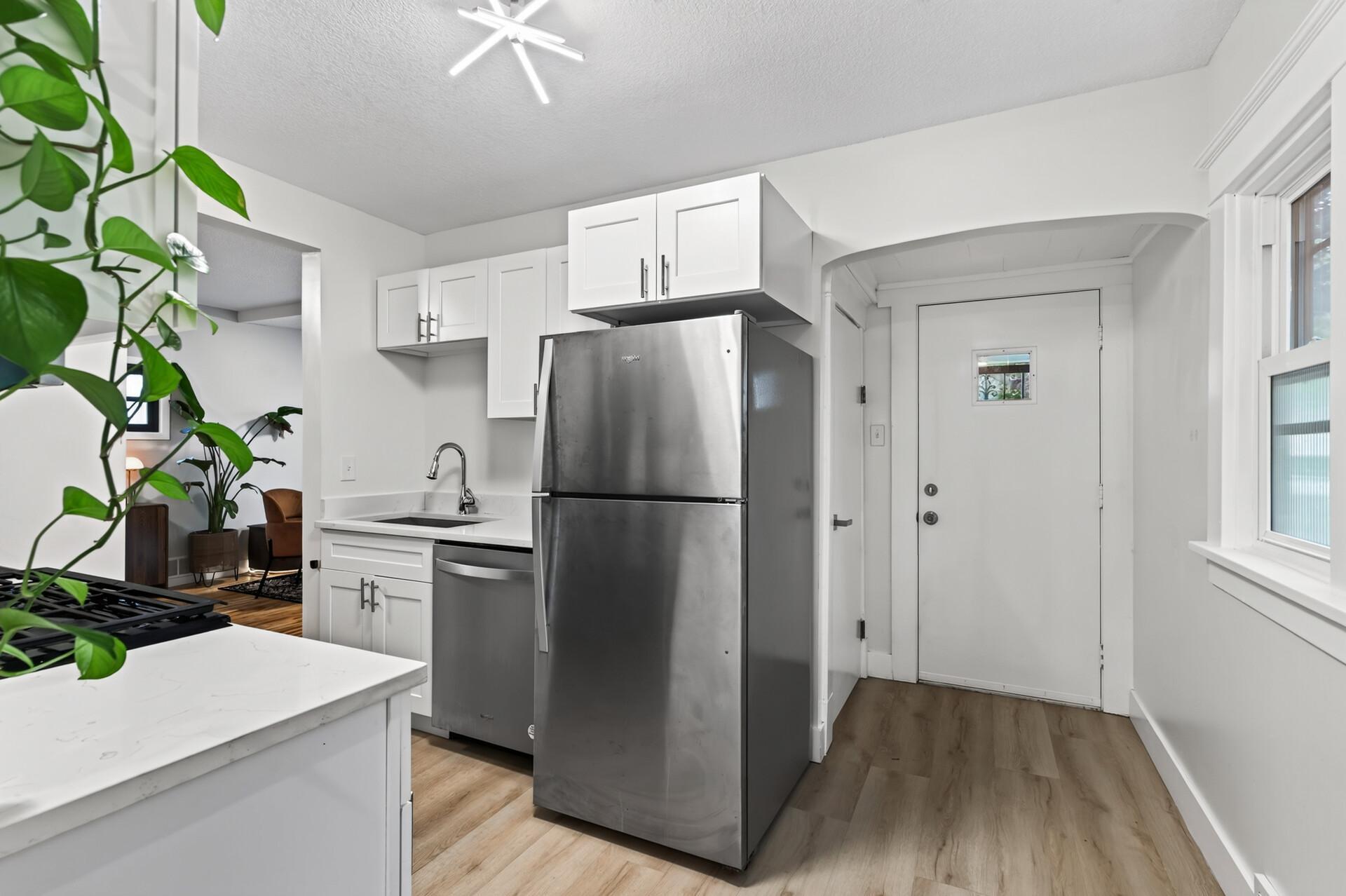 View of Residential at 1312 27th Avenue, Minneapolis MN 55418, Minneapolis (11 of 33) - Mike Wilen | Minnesota Team Real Estate
