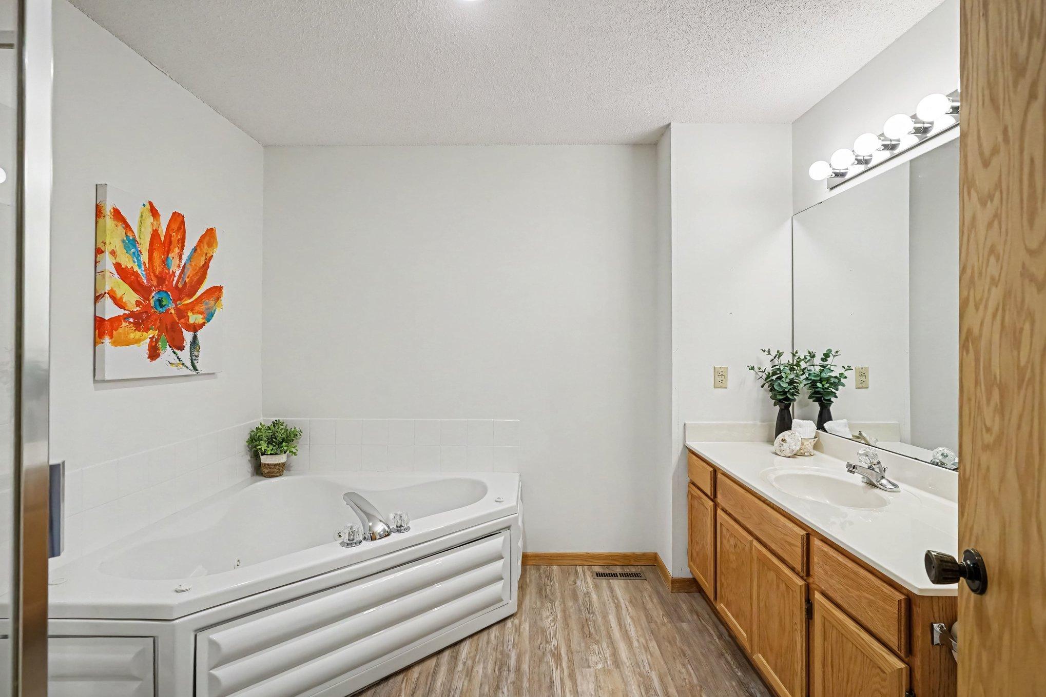 View of Residential at 15345 Greenhaven Lane #103, Burnsville MN 55306, Burnsville (14 of 21) - Mike Wilen | Minnesota Team Real Estate
